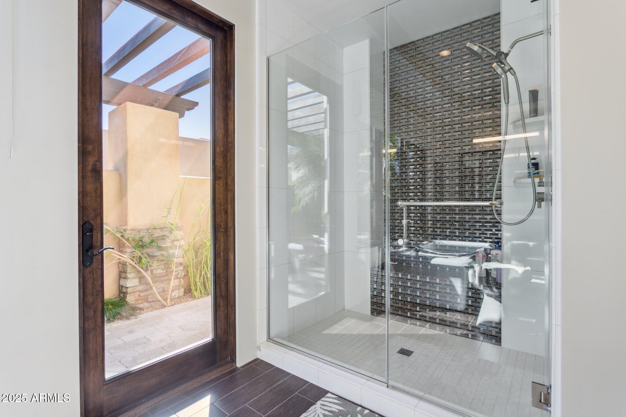 Privada - Residential