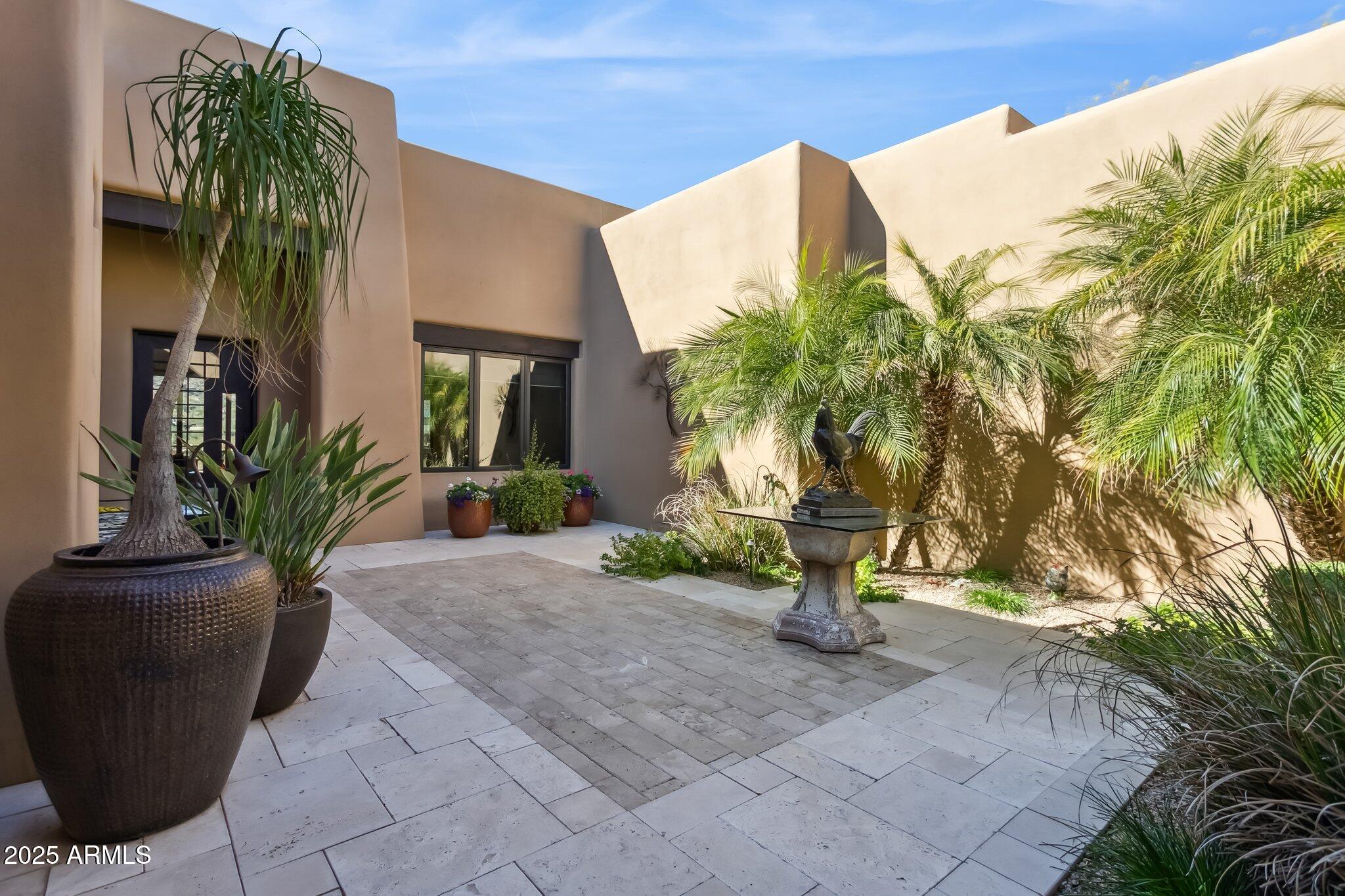 Privada - Residential