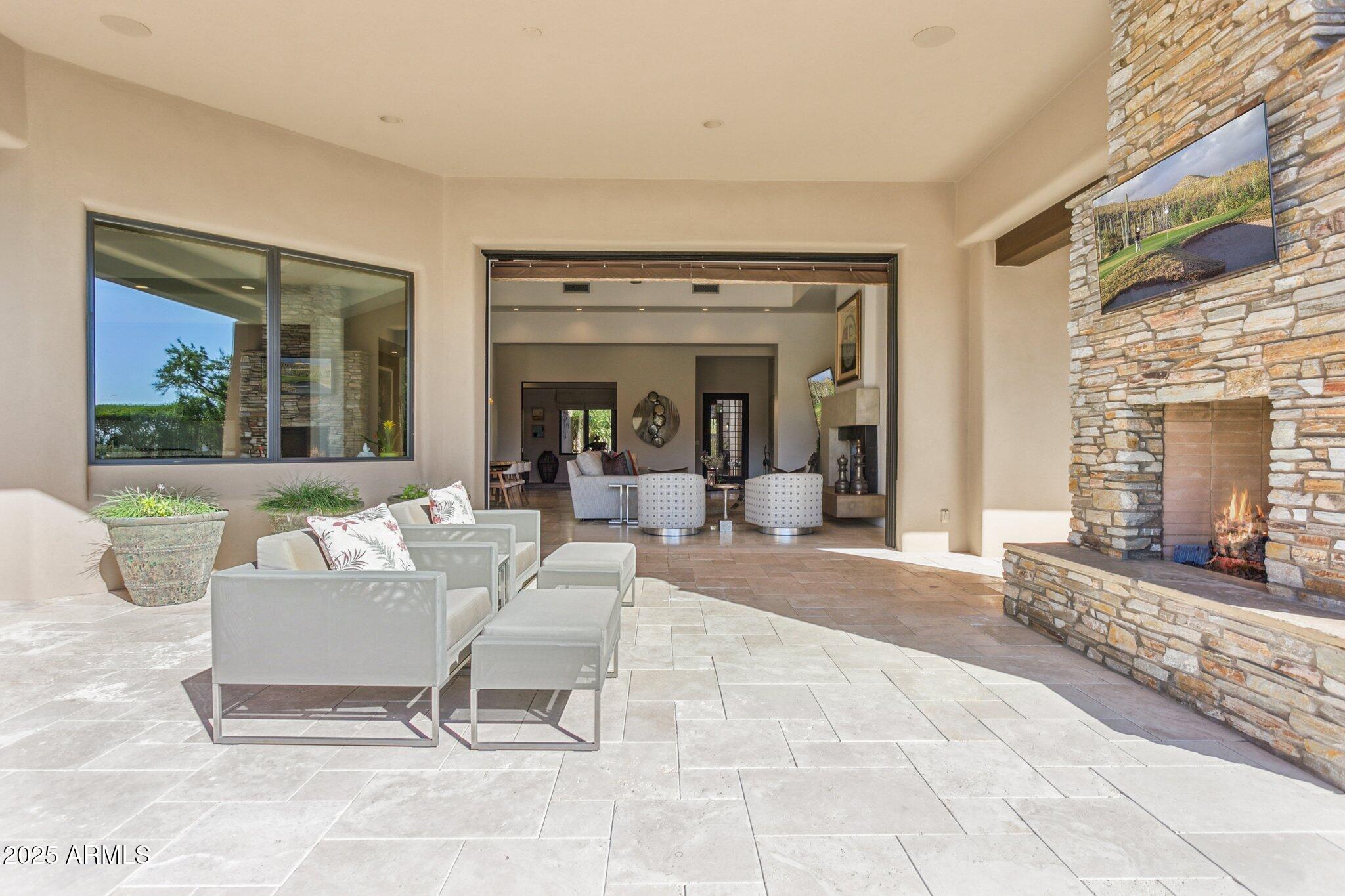 Privada - Residential