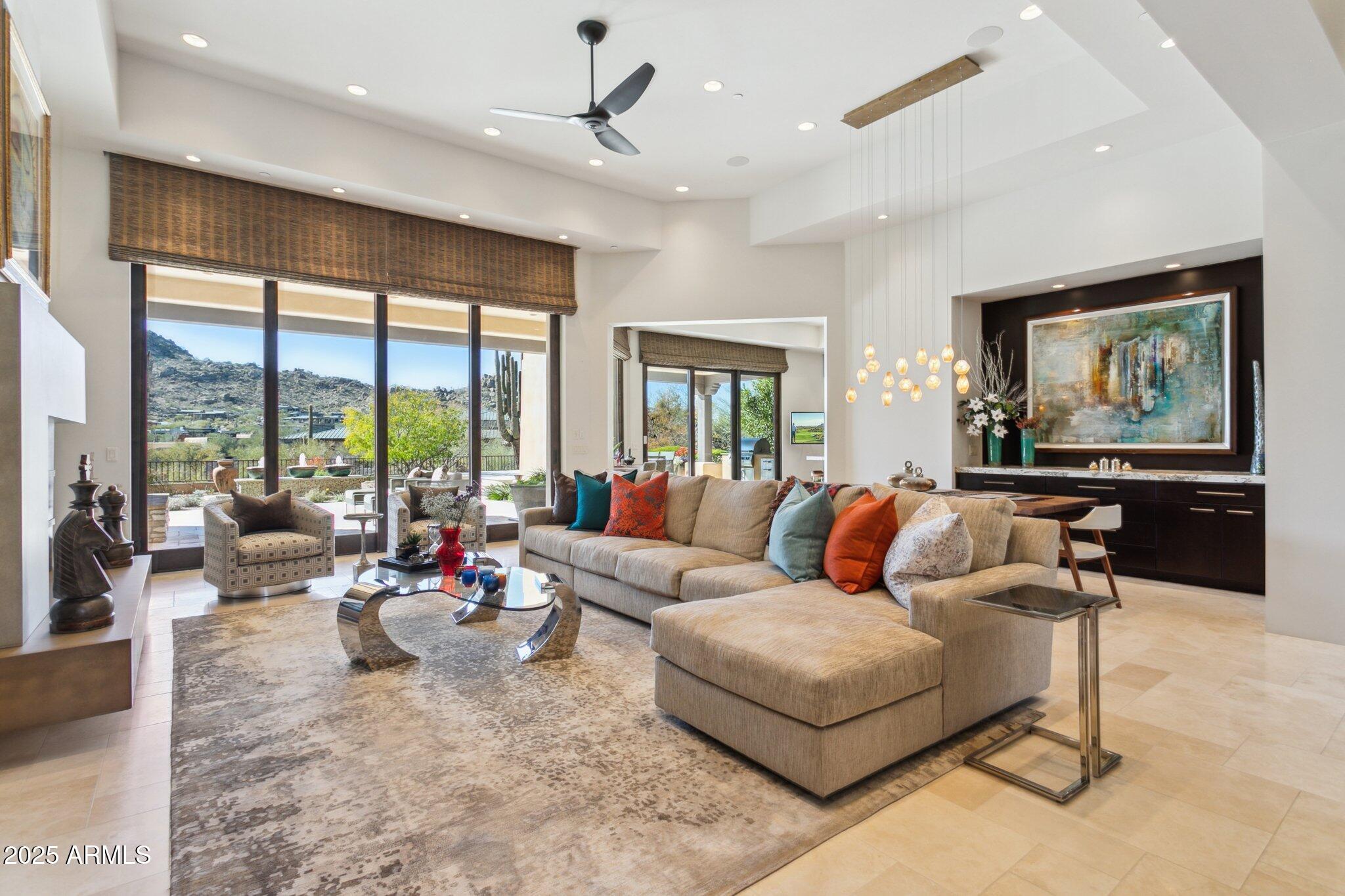 Privada - Residential