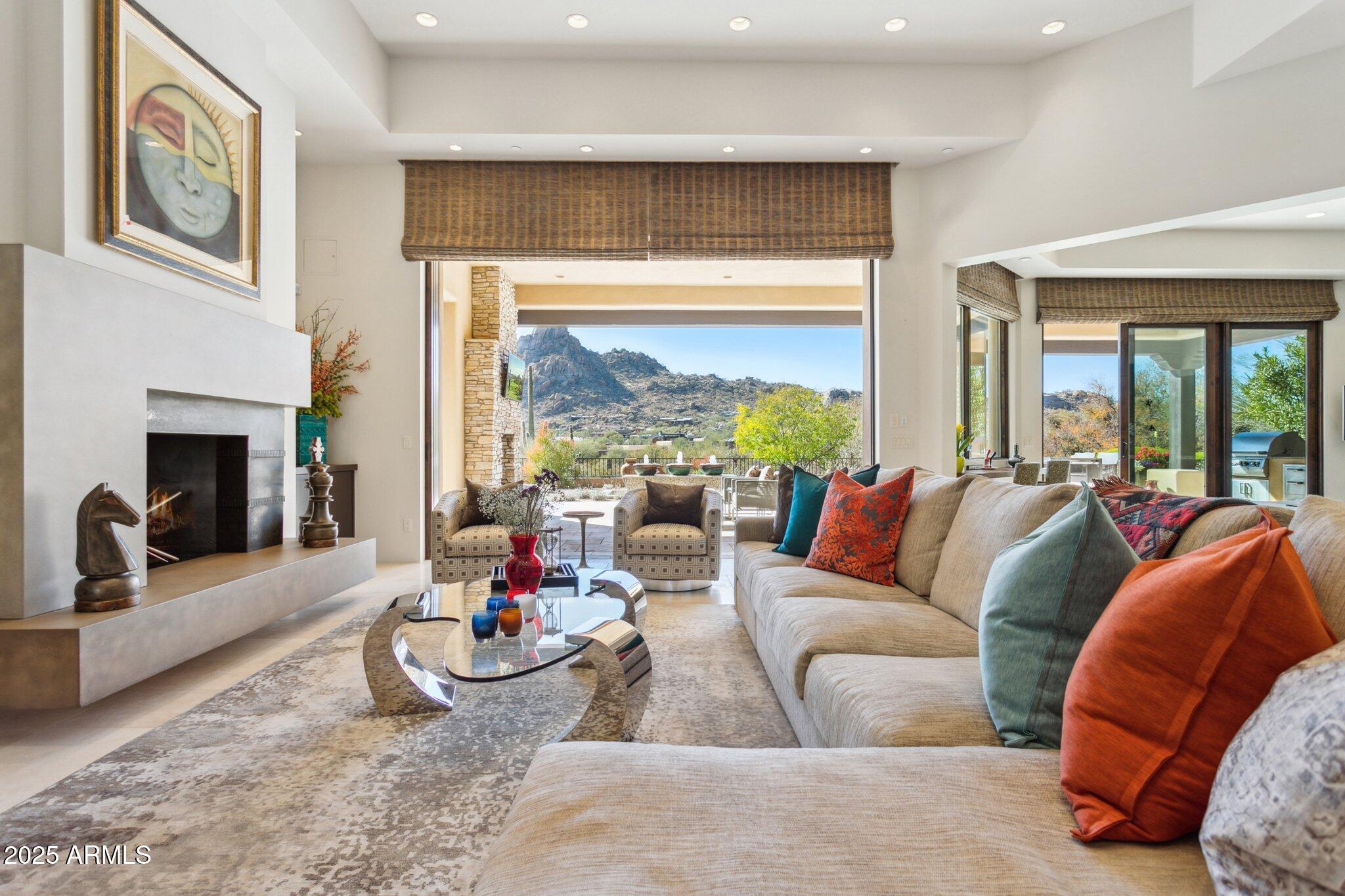 Privada - Residential