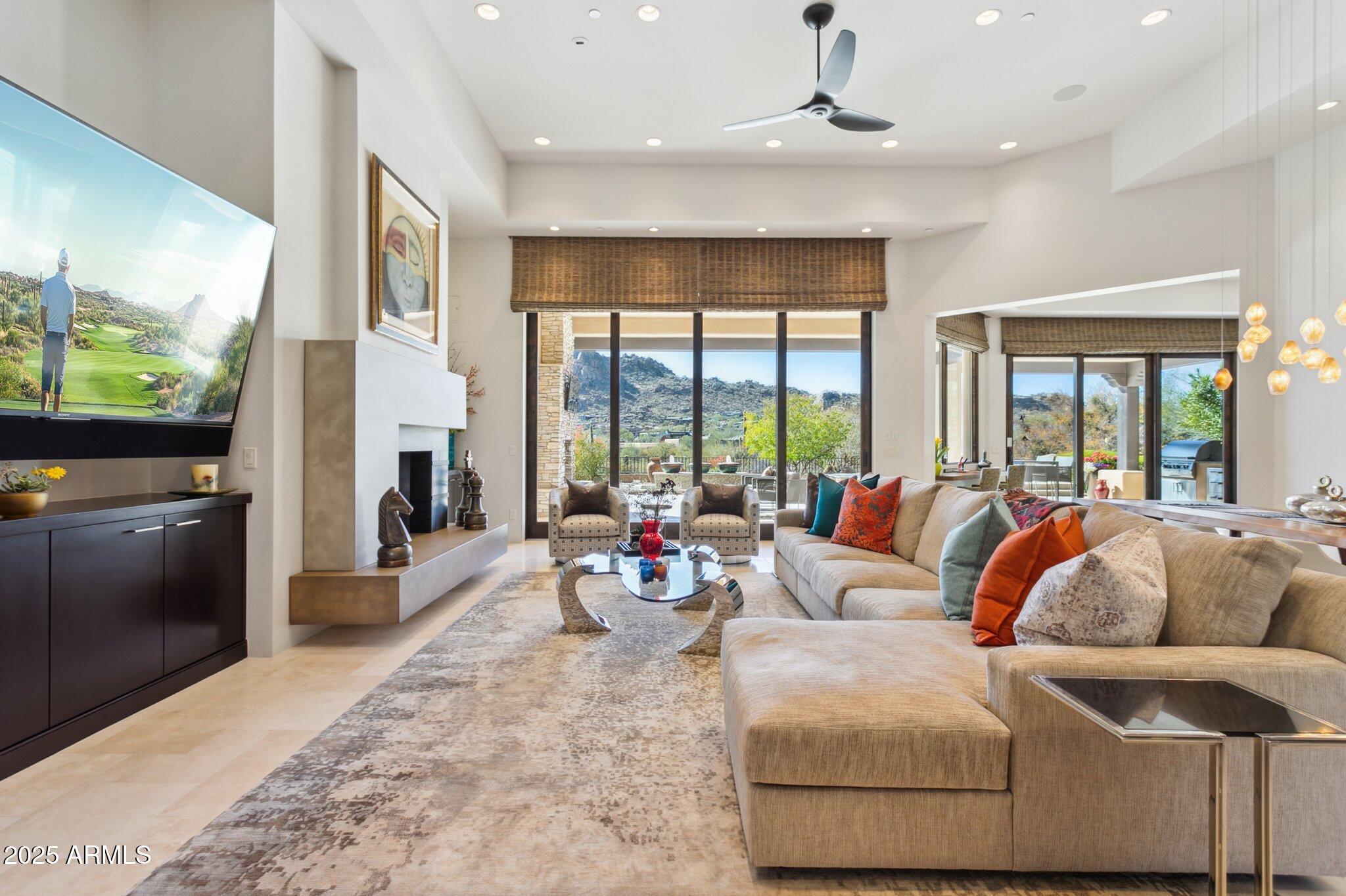 Privada - Residential