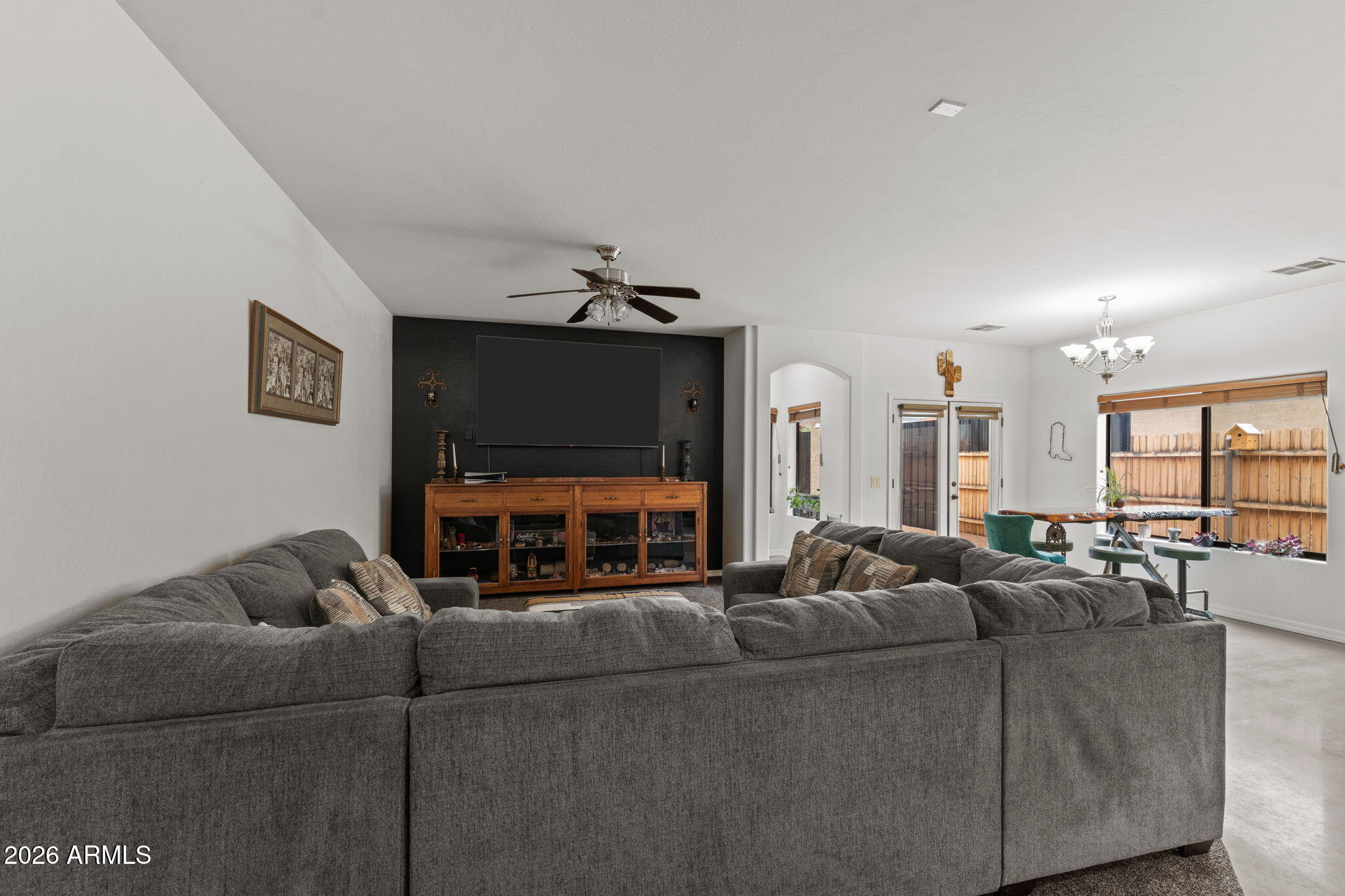 MIRA MONTE VIST - Residential