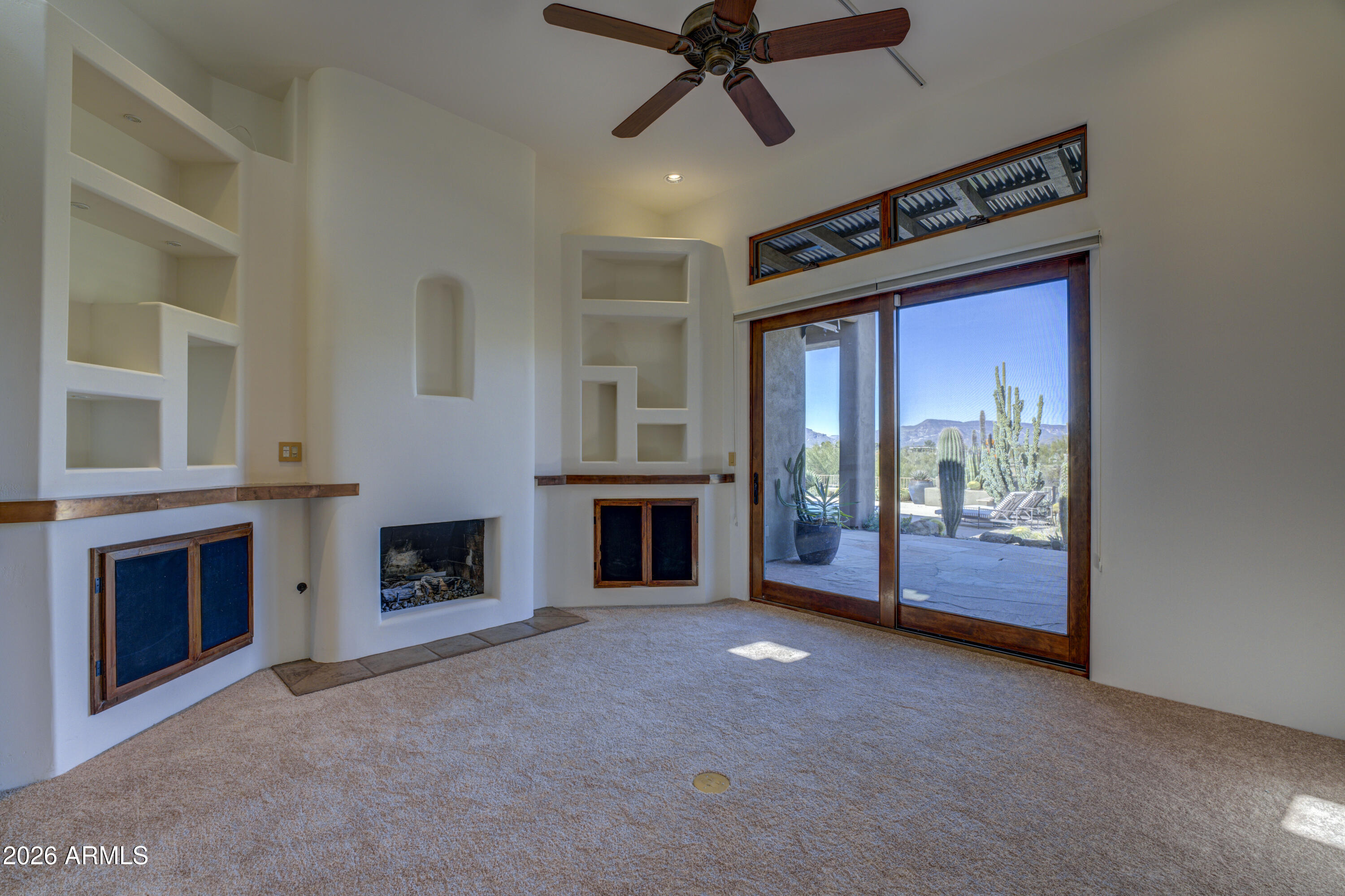Carefree - Residential