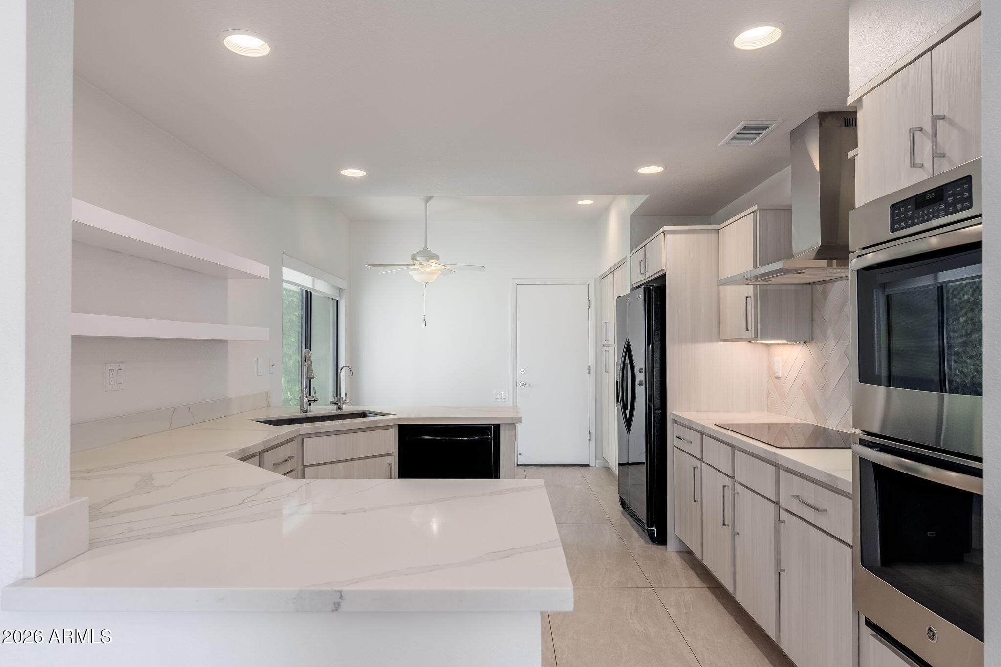 PAVILIONS AMD - Residential
