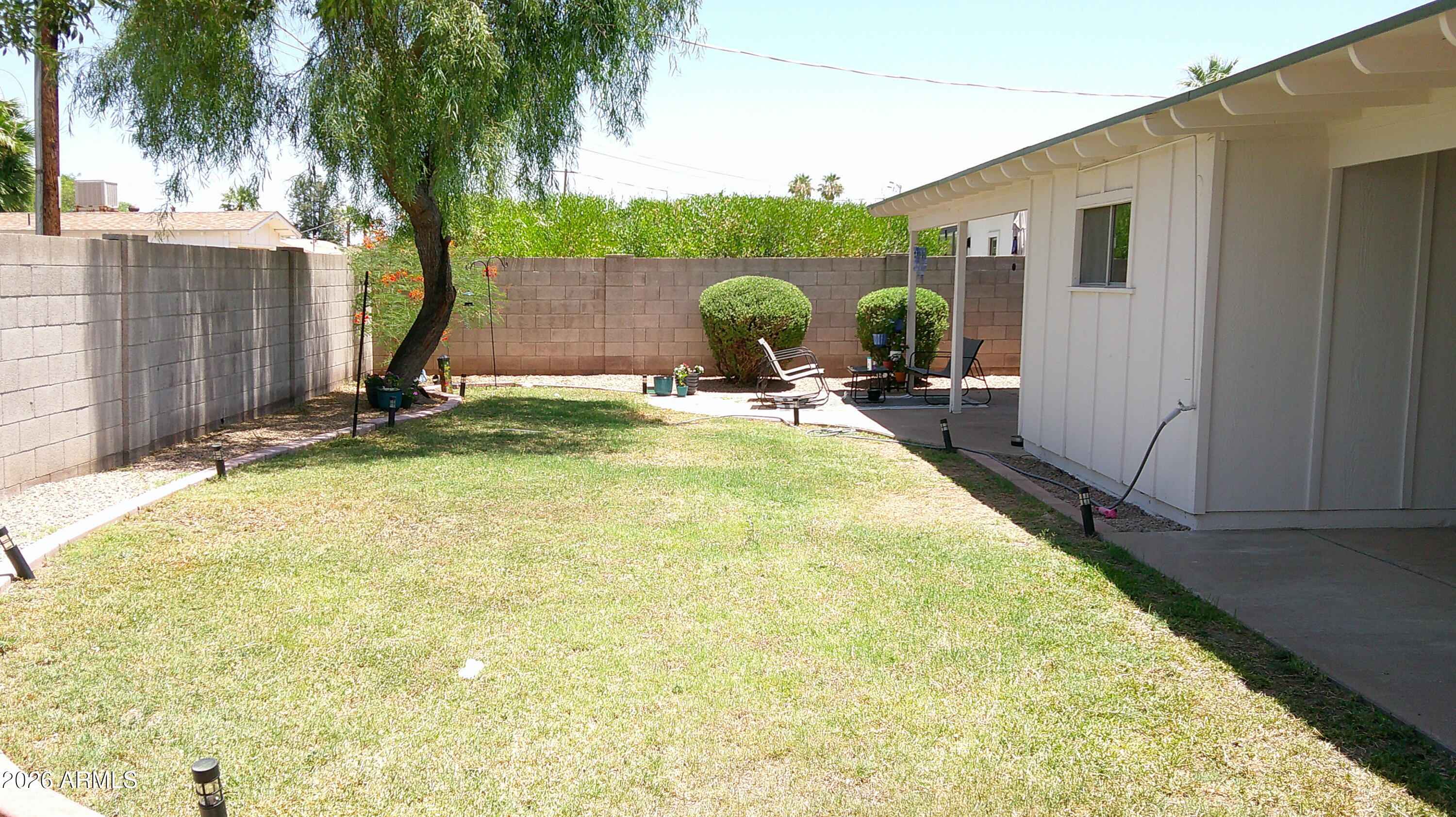 SCOTTSDALE ESTATES 14 LOTS 1845-1925 - Residential Lease