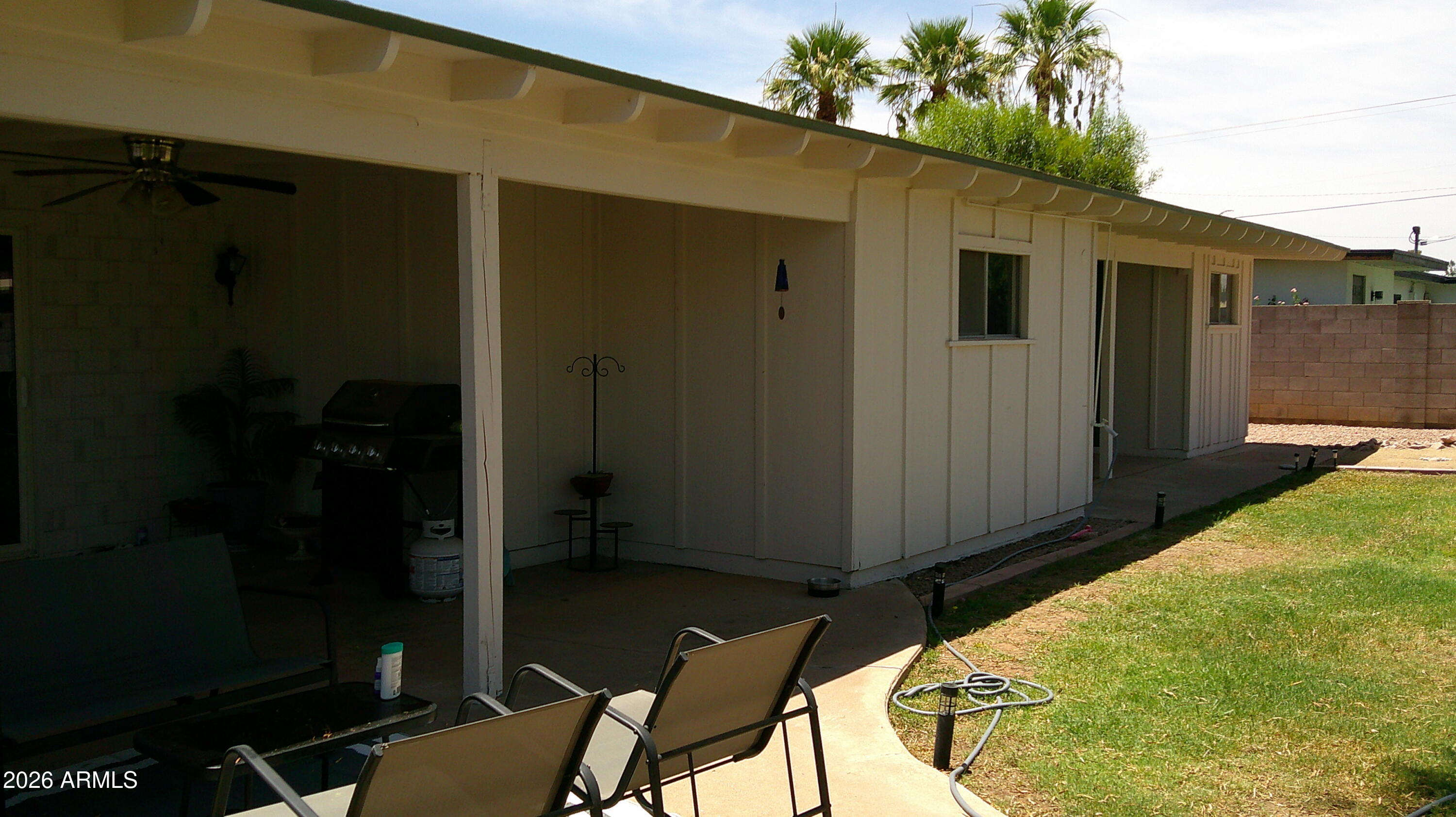 SCOTTSDALE ESTATES 14 LOTS 1845-1925 - Residential Lease