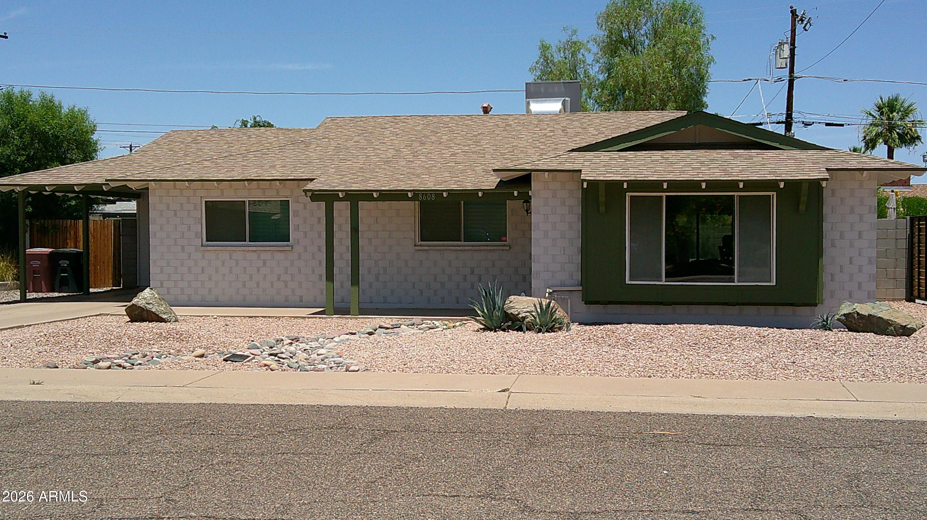 SCOTTSDALE ESTATES 14 LOTS 1845-1925 - Residential Lease