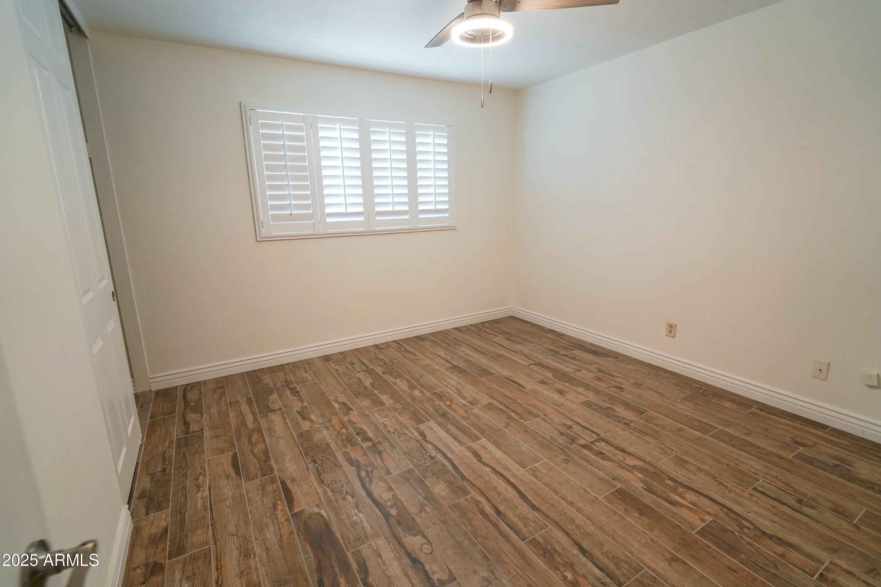 SCOTTSDALE ESTATES 14 LOTS 1845-1925 - Residential Lease