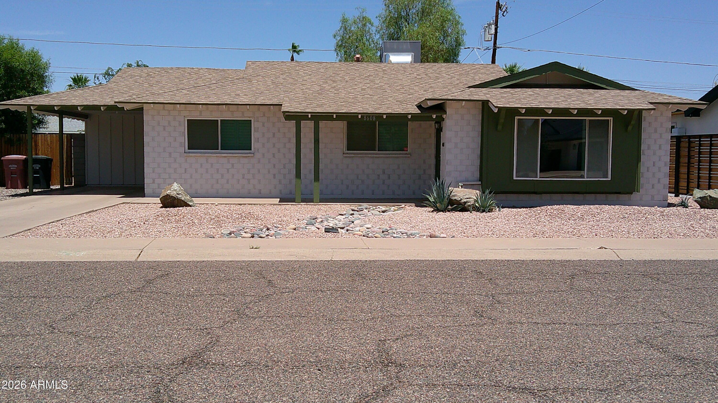 SCOTTSDALE ESTATES 14 LOTS 1845-1925 - Residential Lease