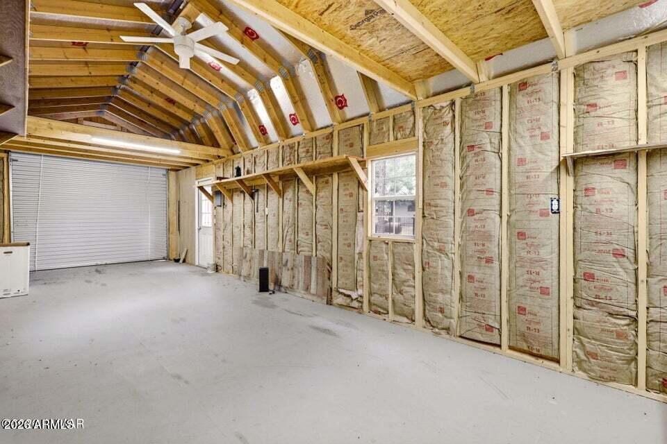 TIMBERLAKE PINES PINEWOODS UNIT 2 - Residential