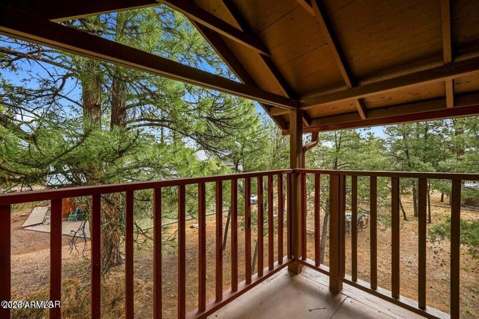 TIMBERLAKE PINES PINEWOODS UNIT 2 - Residential