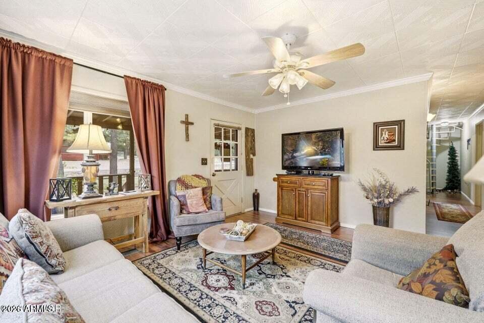 TIMBERLAKE PINES PINEWOODS UNIT 2 - Residential