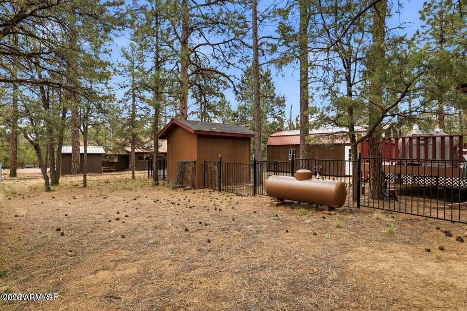 TIMBERLAKE PINES PINEWOODS UNIT 2 - Residential