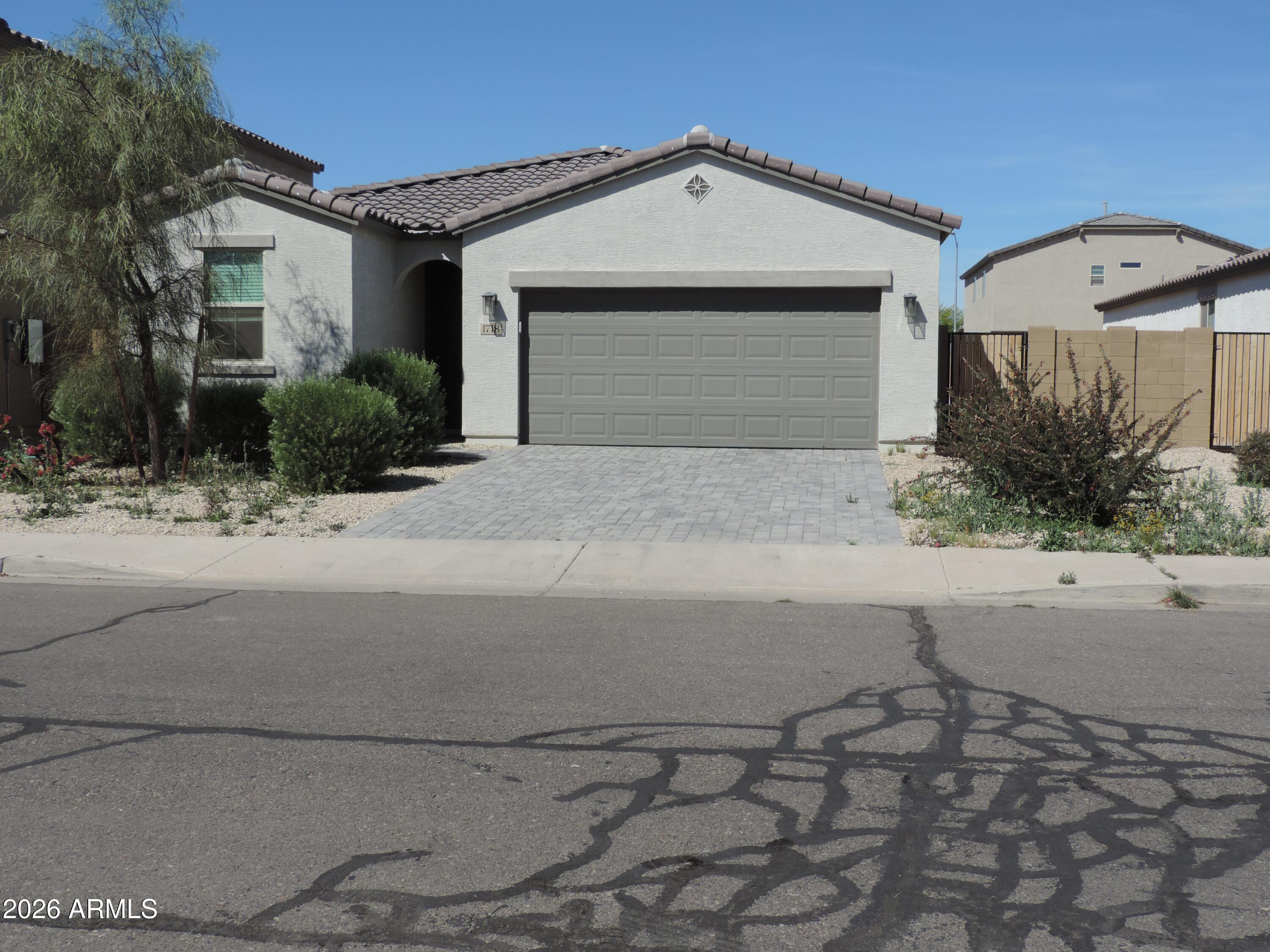 Beautiful 4-bedroom, 2-bath, 2-car garage home built in 2022. This home features an open-concept floor plan with neutral tile flooring throughout the main living areas and carpet in the bedrooms. The low-maintenance desert landscaping makes upkeep easy.

The kitchen is well-appointed with stainless steel appliances, quartz counter-tops, a white tile back-splash, and a large center island with seating--perfect for entertaining and everyday living.
PER LENDER REQUIREMENTS I NEED A CONTRACT IN ORDER TO COMPLETE THE SHORT SALE. THE LENDER IS READY TO GO