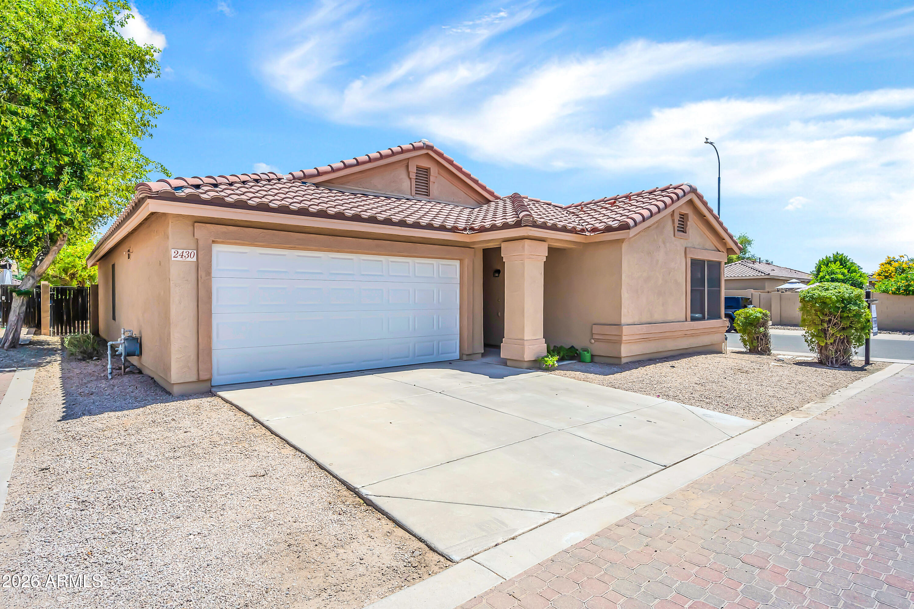 Rare find: Updated 3/2 single story home with private pool, newer roof and A/C priced under $440,000 in Cooper Commons. Coveted split floor plan with gorgeous wood-look tile throughout. Updated kitchen includes granite counter tops, walk-in pantry, breakfast bar and a $1500 appliance credit with a full price offer. Great room with dining area overlooks the beautiful, well maintained sparkling pool and covered patio for relaxation and play. Yard is a private oasis with single story homes all around. Primary ensuite bedroom with walk-in closet is a sanctuary where the concerns of the day simply melt away. The community is lush with green spaces, parks, playgrounds and a pickleball court, Shopping/dining and SanTan Mountain Casino are nearby. 202 Freeway is 4.5 miles north for easy access.