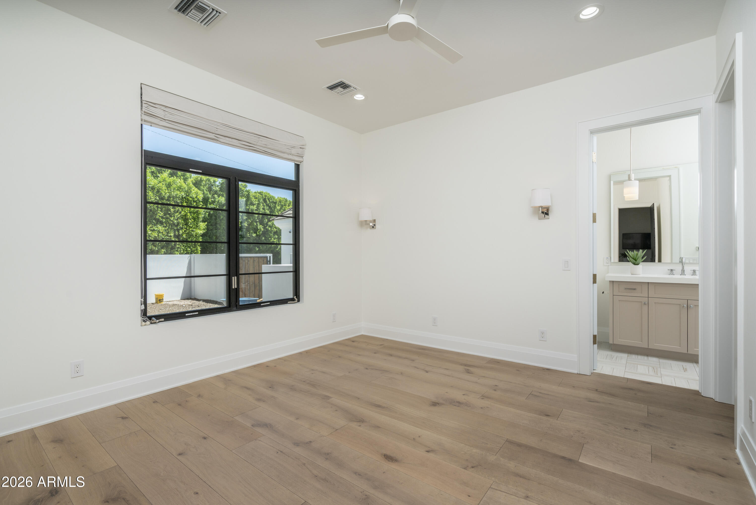 LAFAYETTE VILLA - Residential