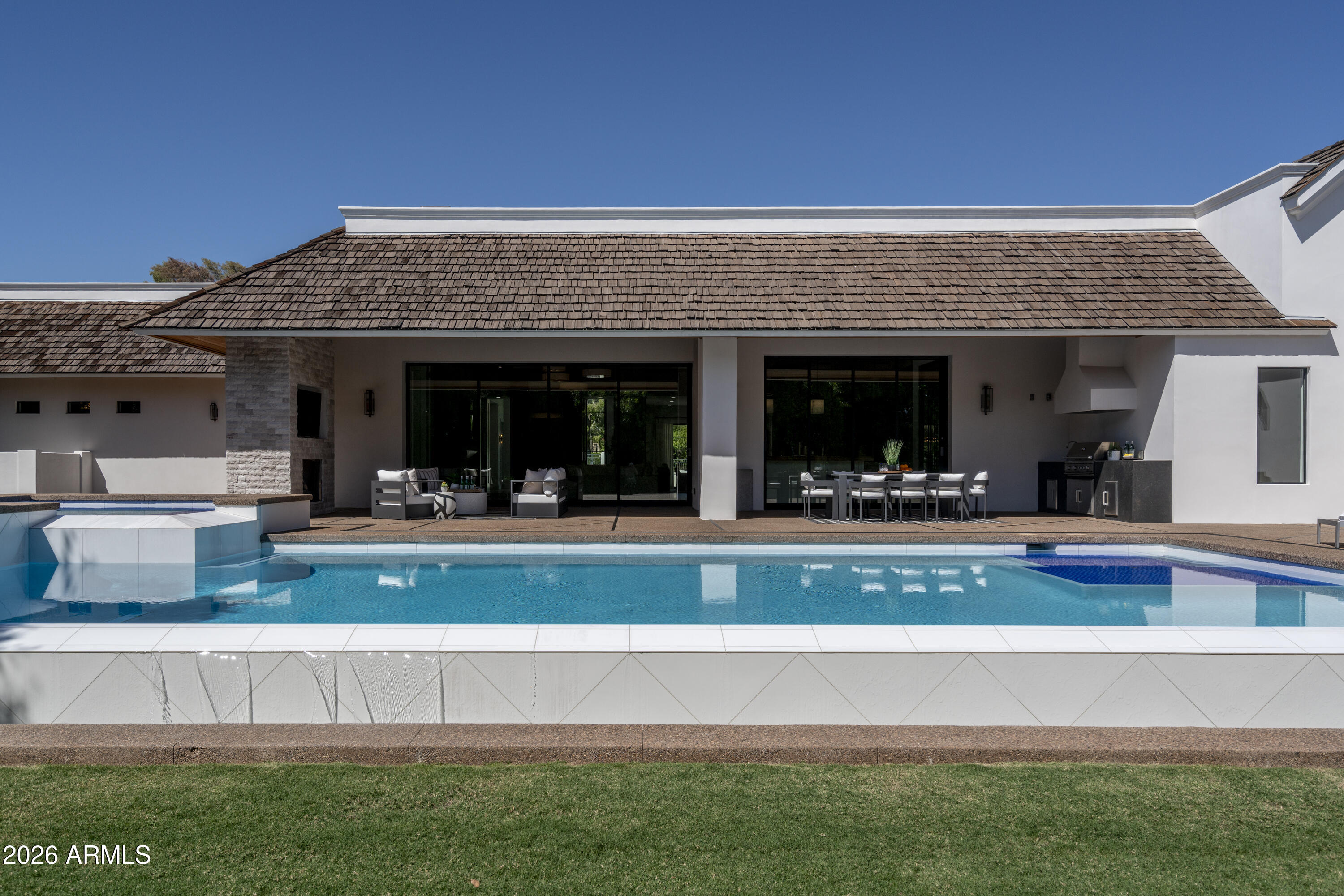 LAFAYETTE VILLA - Residential