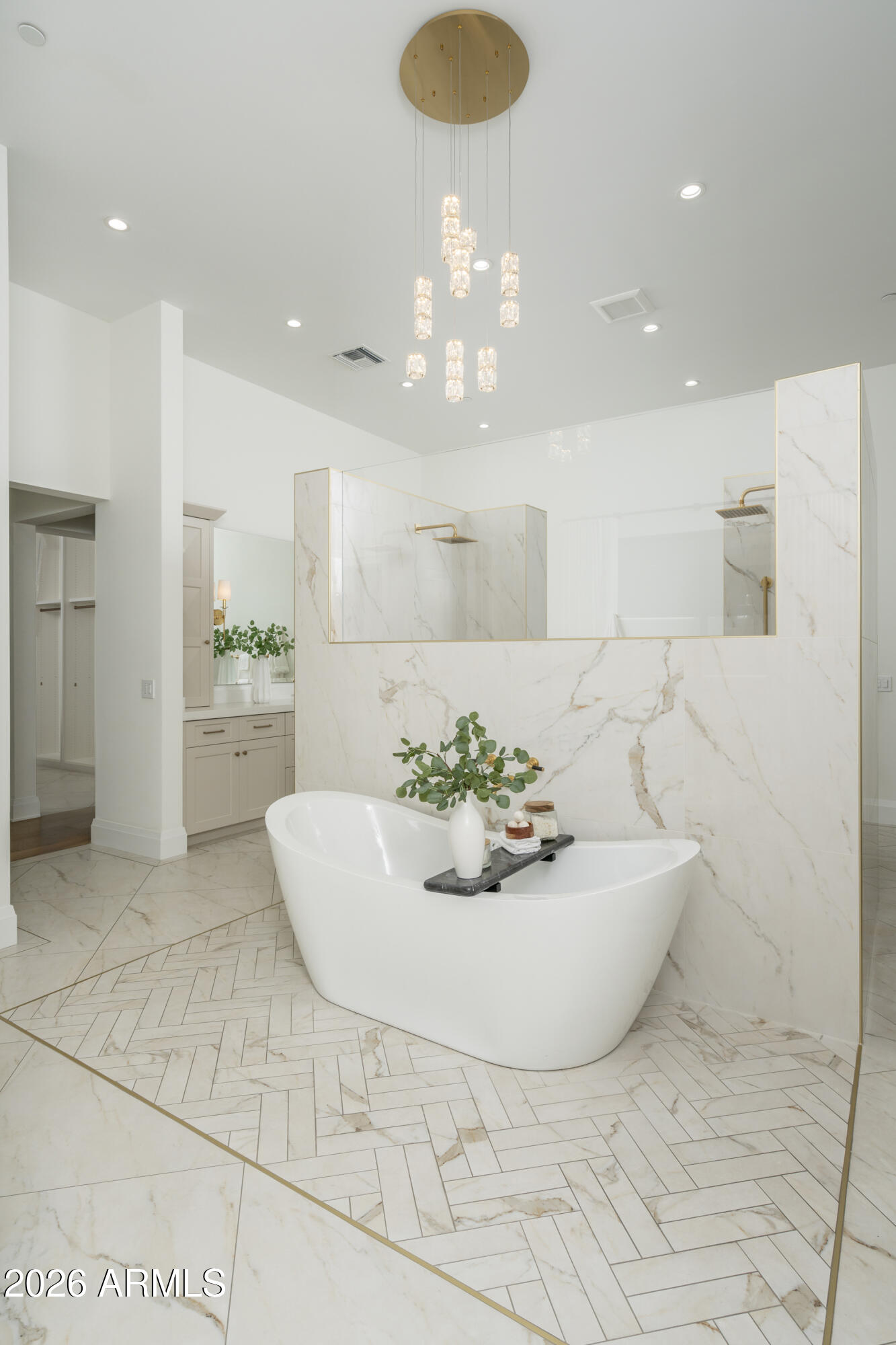 LAFAYETTE VILLA - Residential
