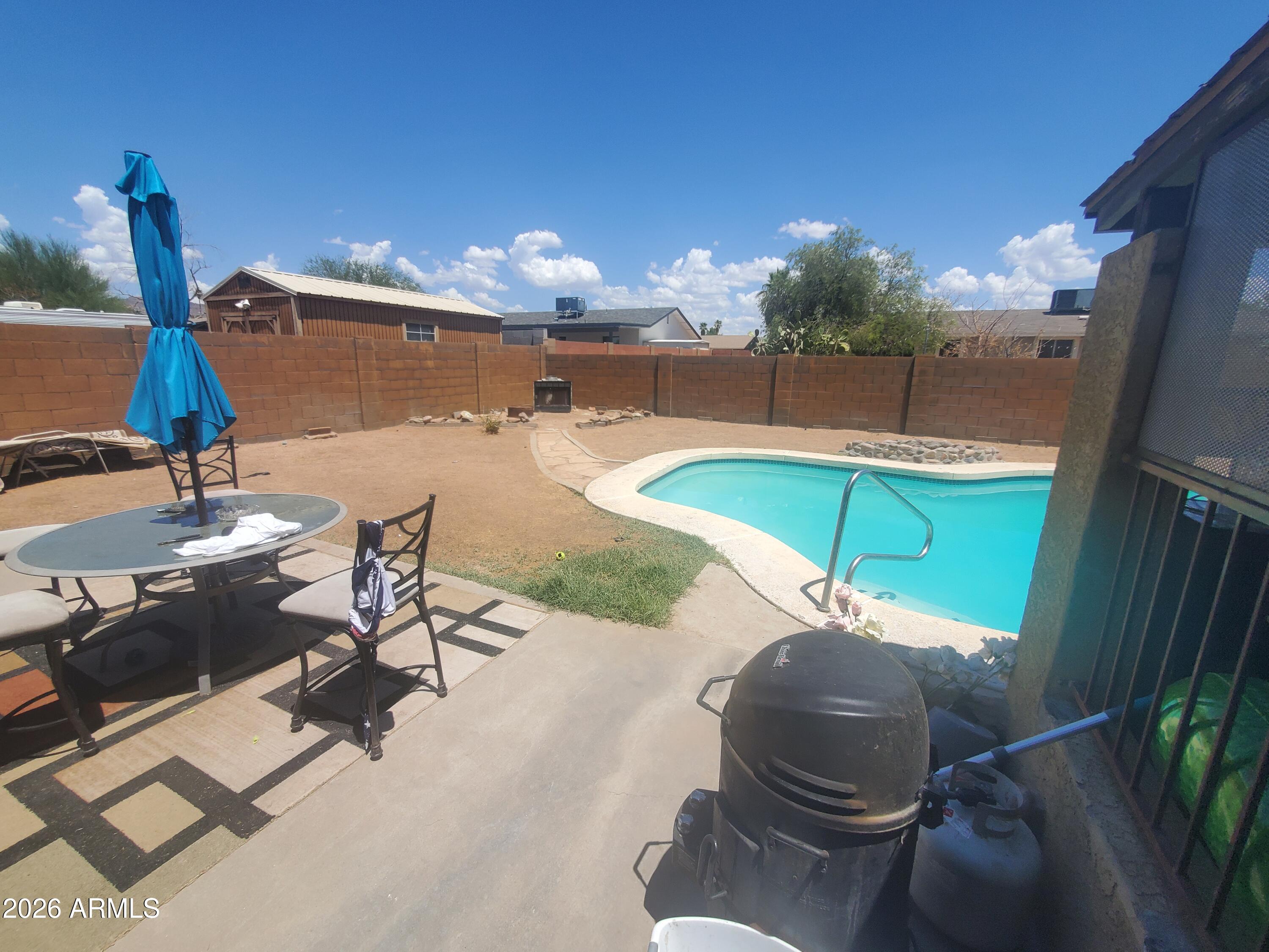 DESERT AIR UNIT 4-A - Residential