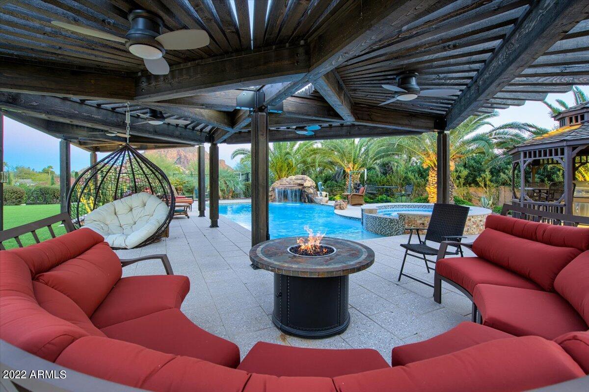 Arroyo Heights - Residential