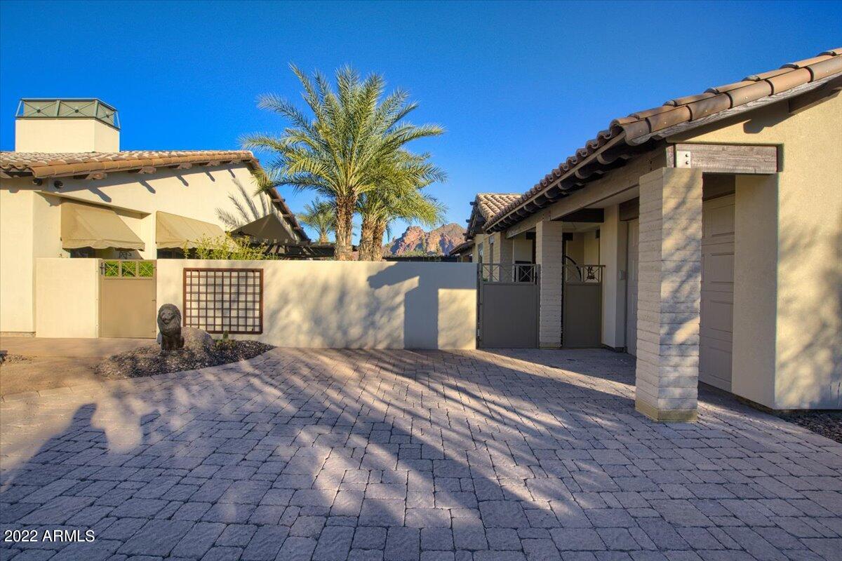Arroyo Heights - Residential