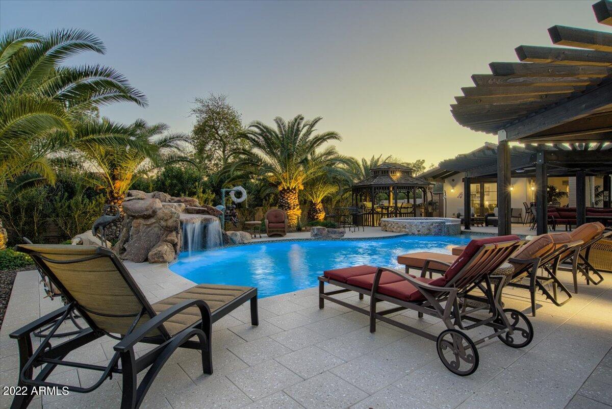 Arroyo Heights - Residential