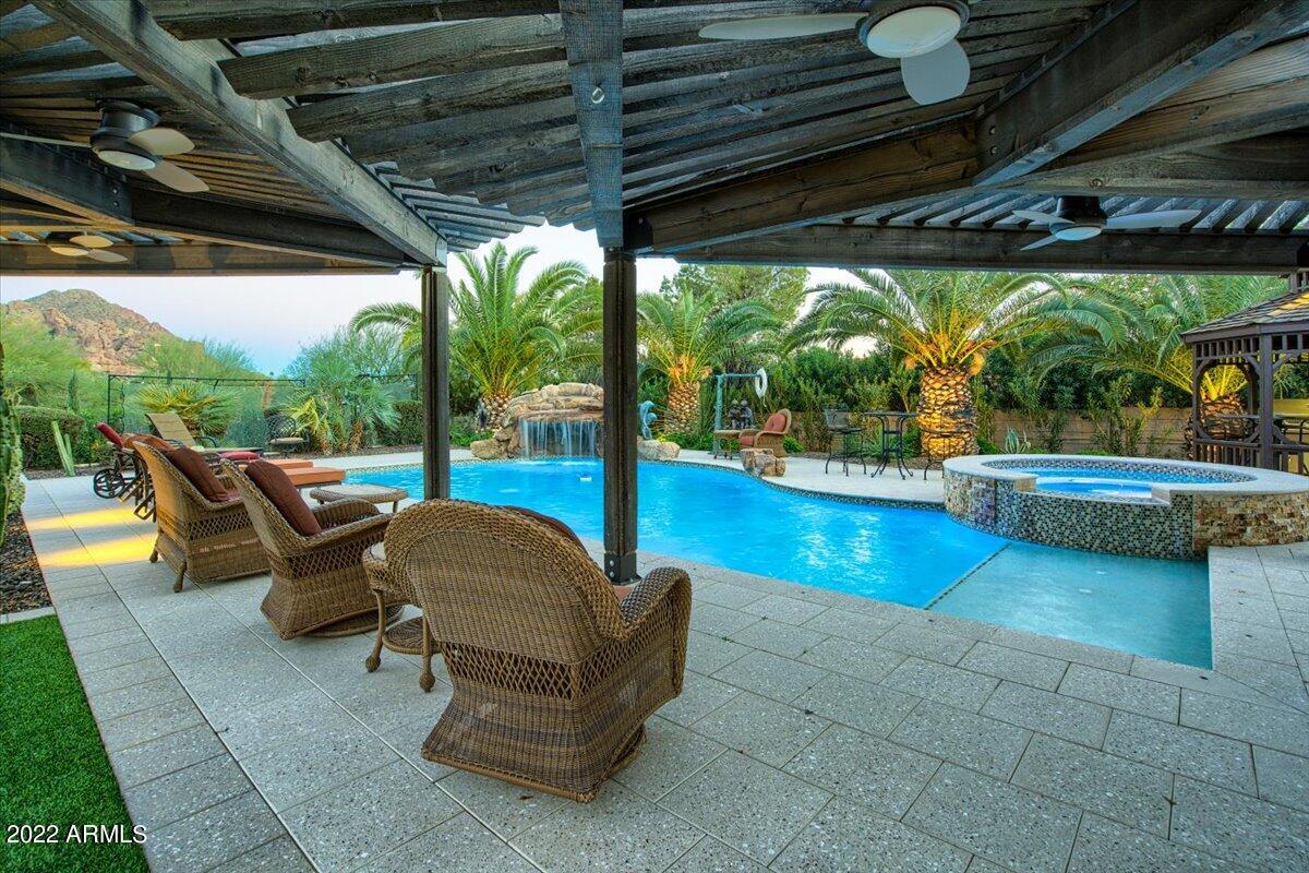 Arroyo Heights - Residential