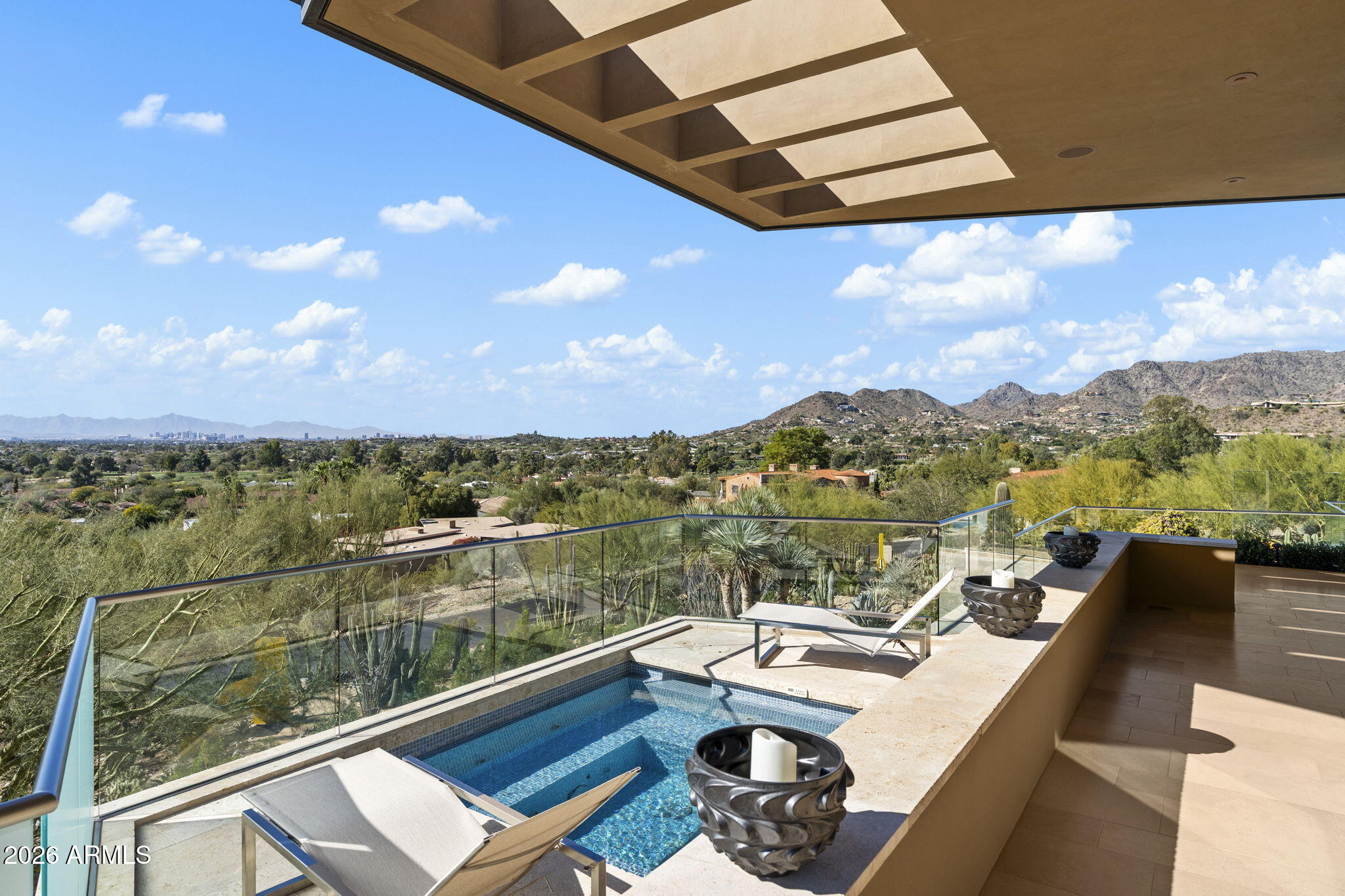 PARADISE VALLEY ESTATES - Residential