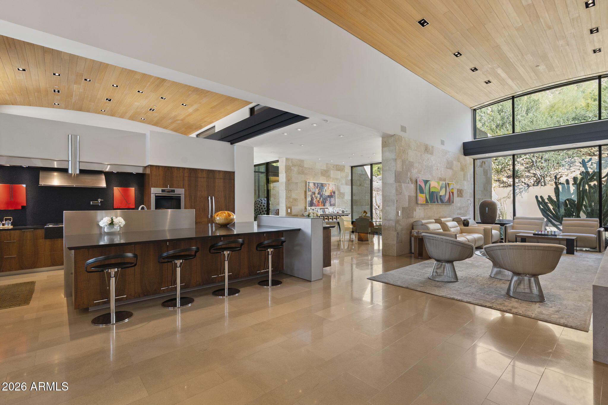 PARADISE VALLEY ESTATES - Residential