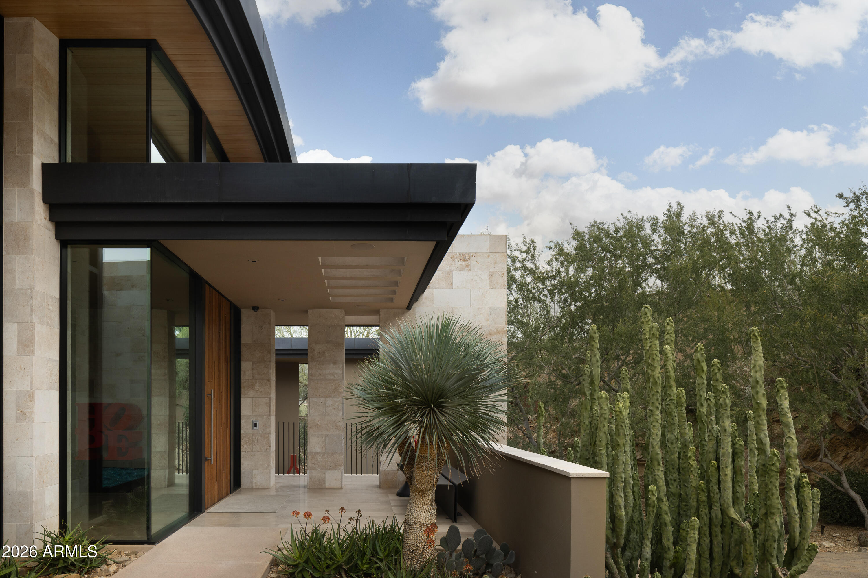 PARADISE VALLEY ESTATES - Residential