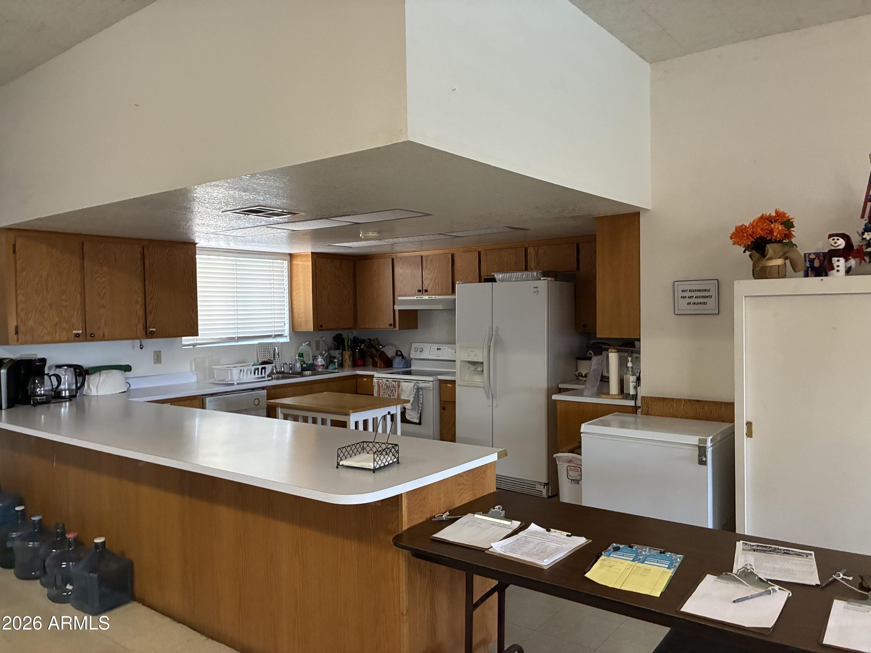 LA CASA TRAIL MOBILE VILLAGE - Residential