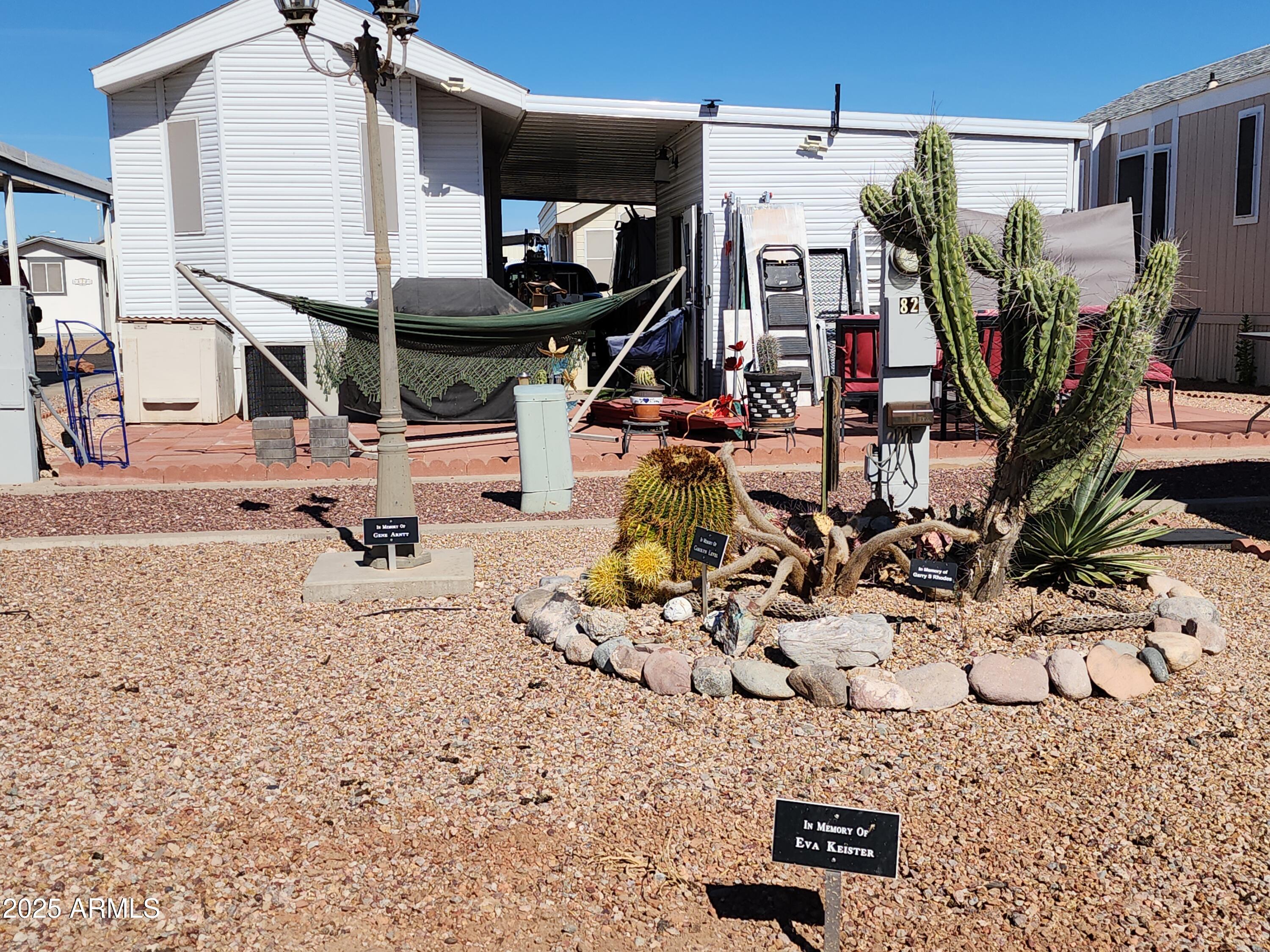 TIERRA DEL SOL RV RESORT - Land