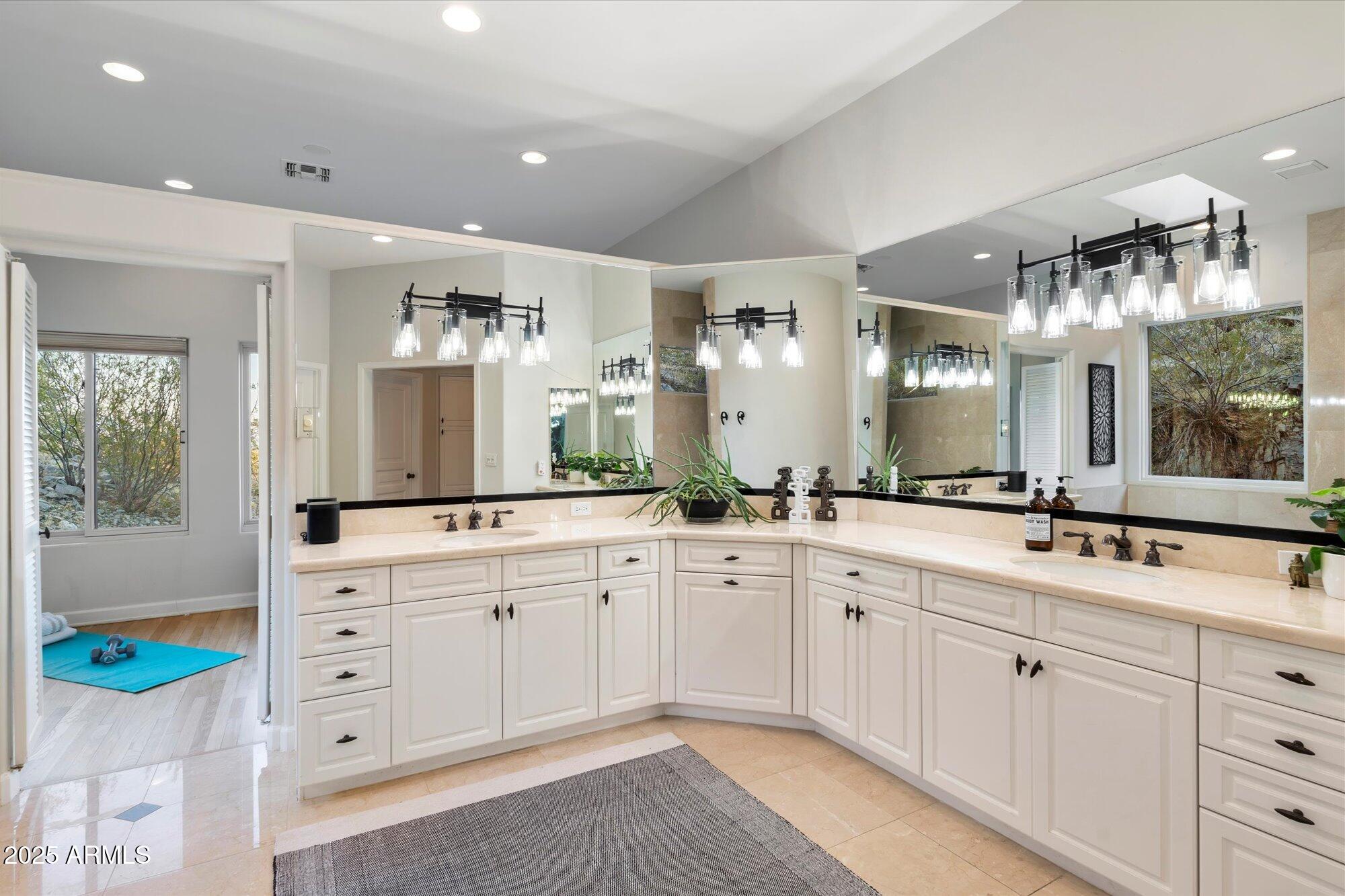 TATUM CANYON - Residential
