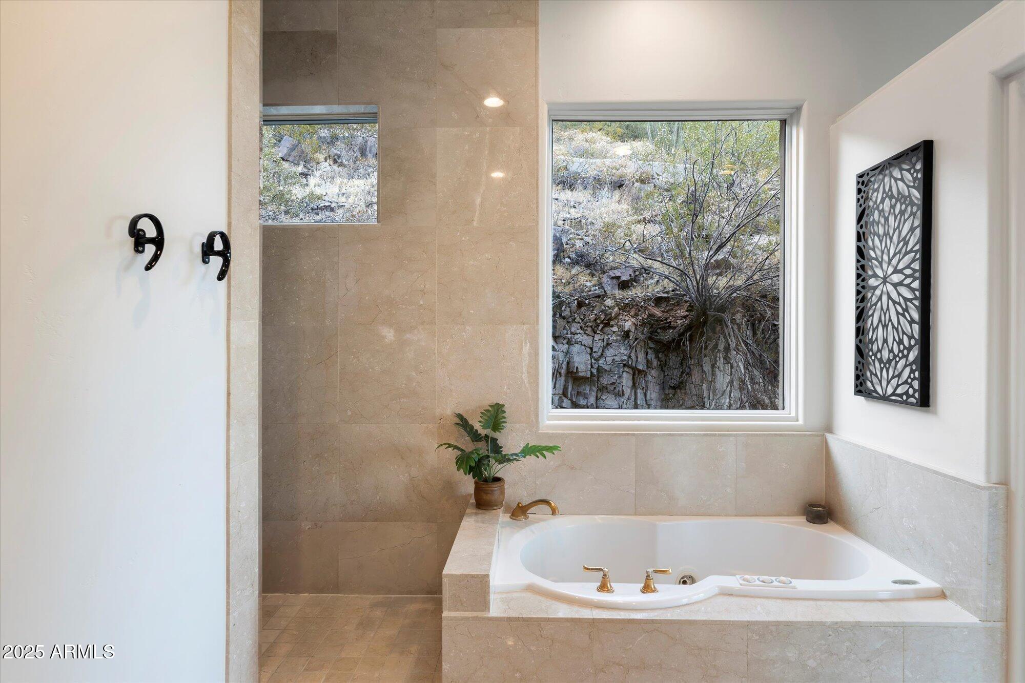 TATUM CANYON - Residential
