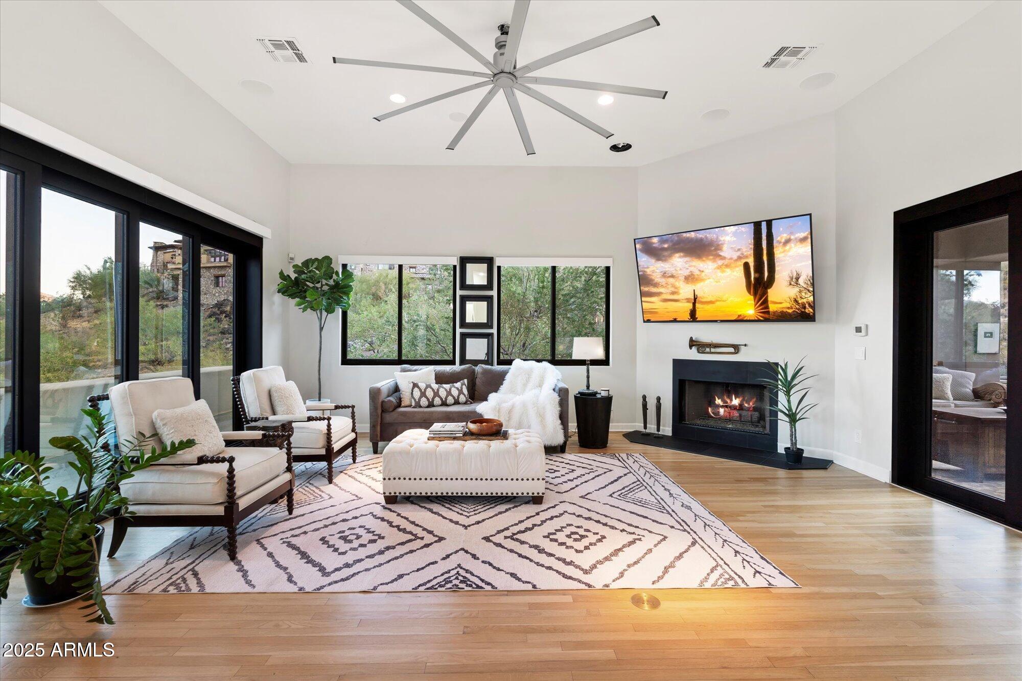 TATUM CANYON - Residential