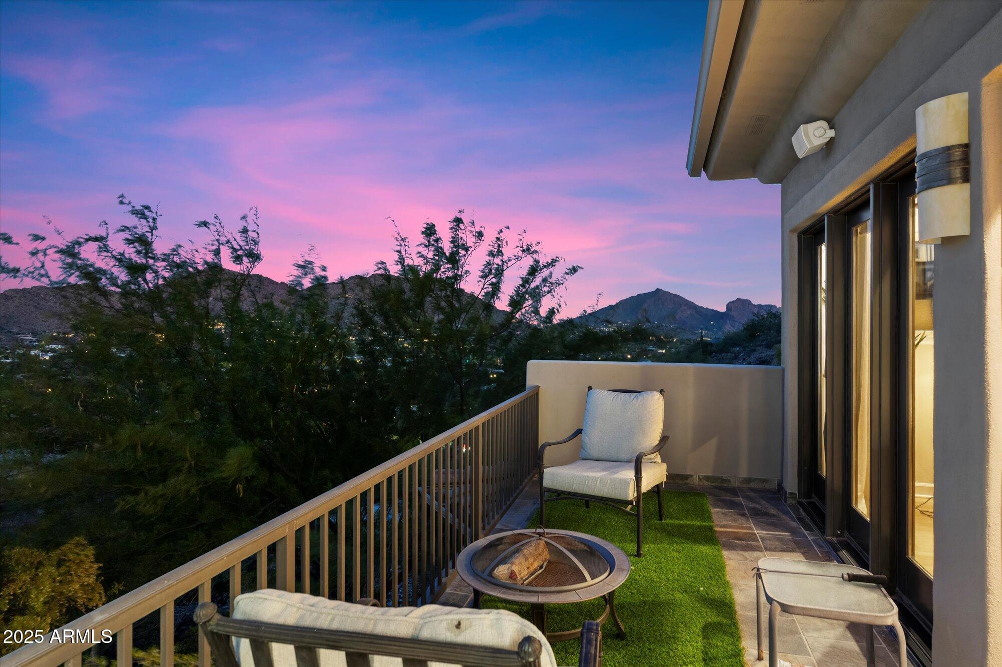 TATUM CANYON - Residential