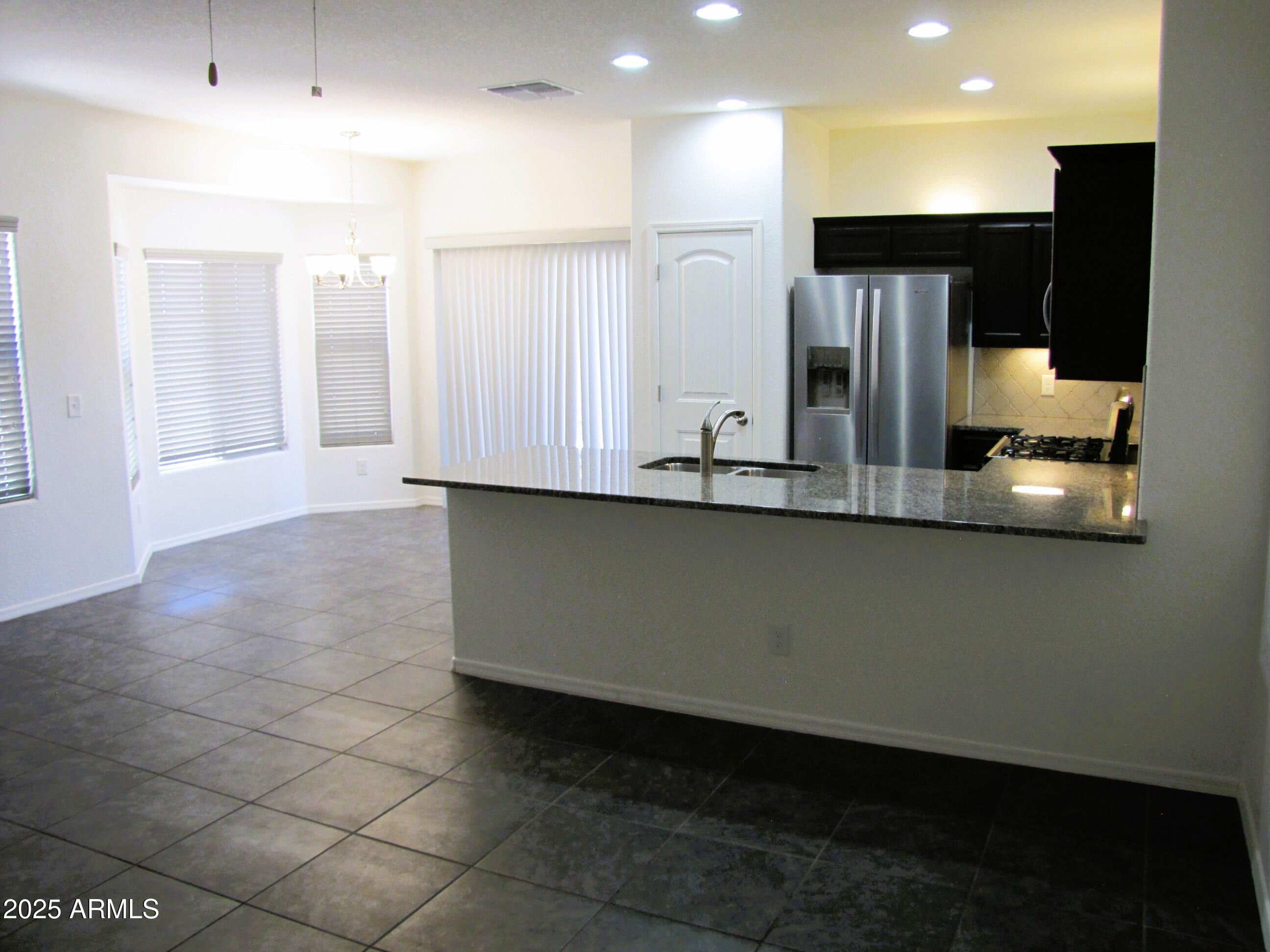 CHAPARRAL VILLAGE NORTH PHASE 6D - Residential Lease