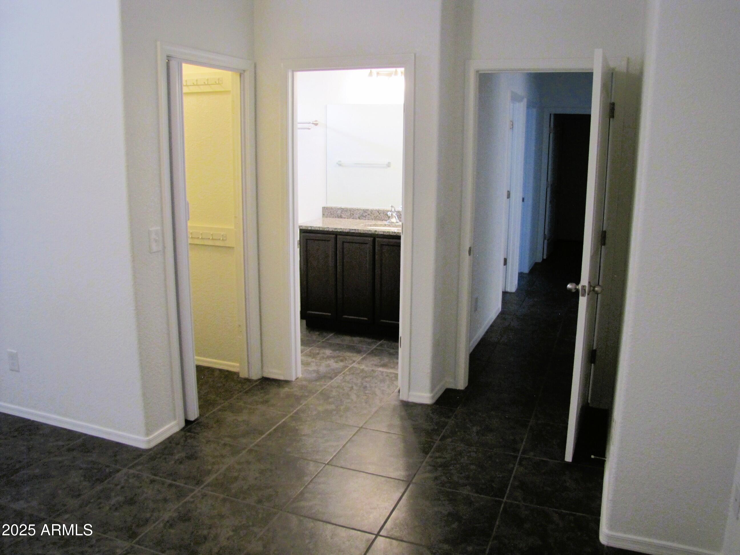 CHAPARRAL VILLAGE NORTH PHASE 6D - Residential Lease