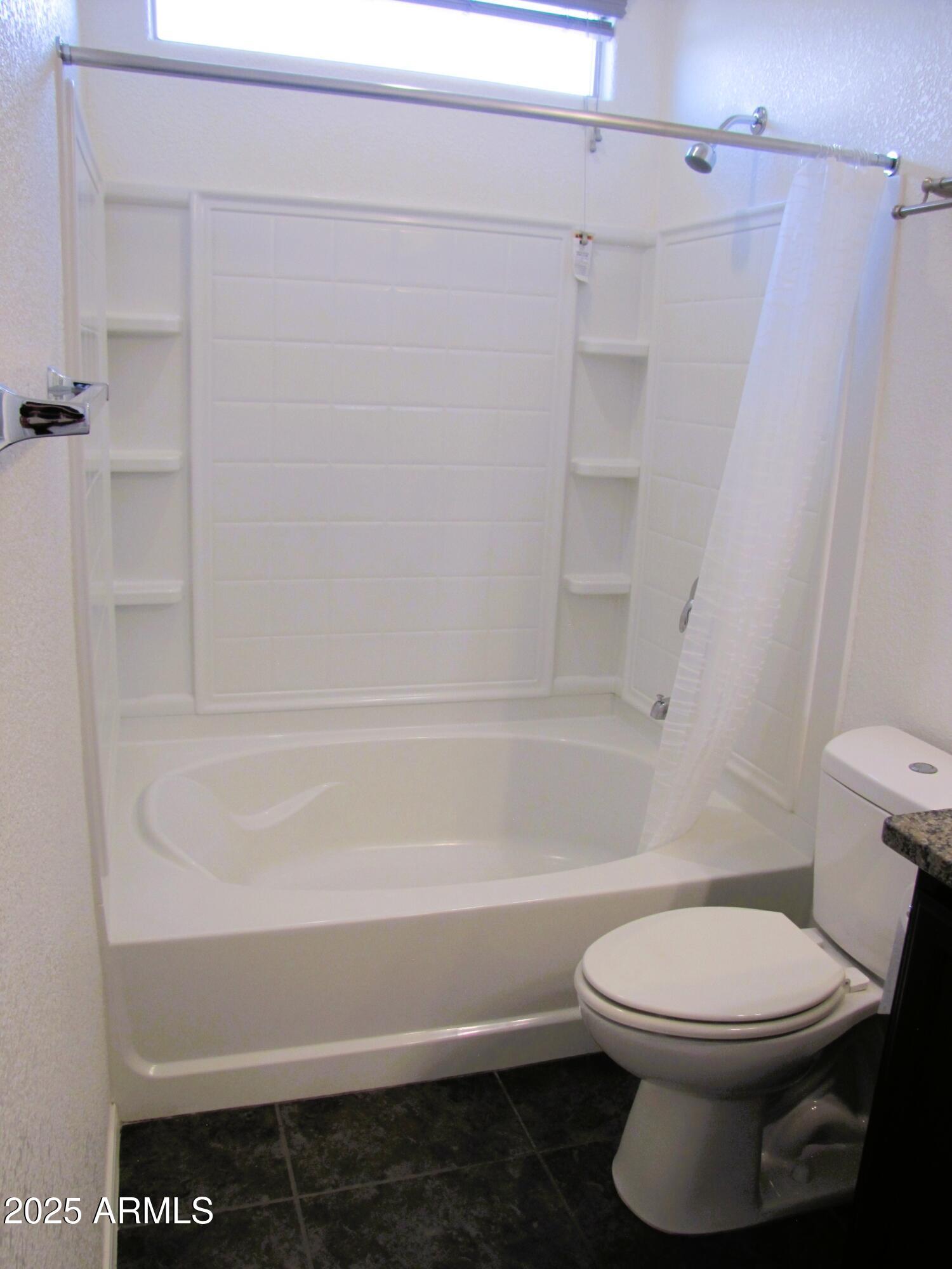 CHAPARRAL VILLAGE NORTH PHASE 6D - Residential Lease