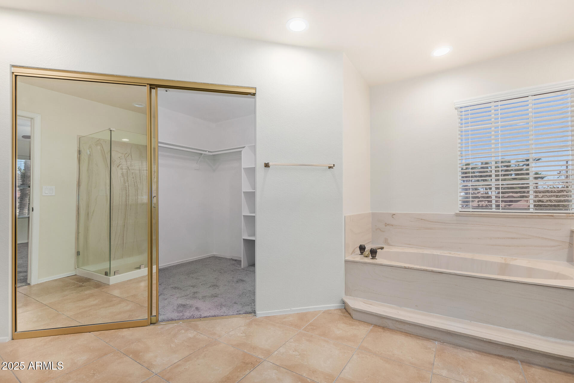 CASA NORTE - Residential Lease
