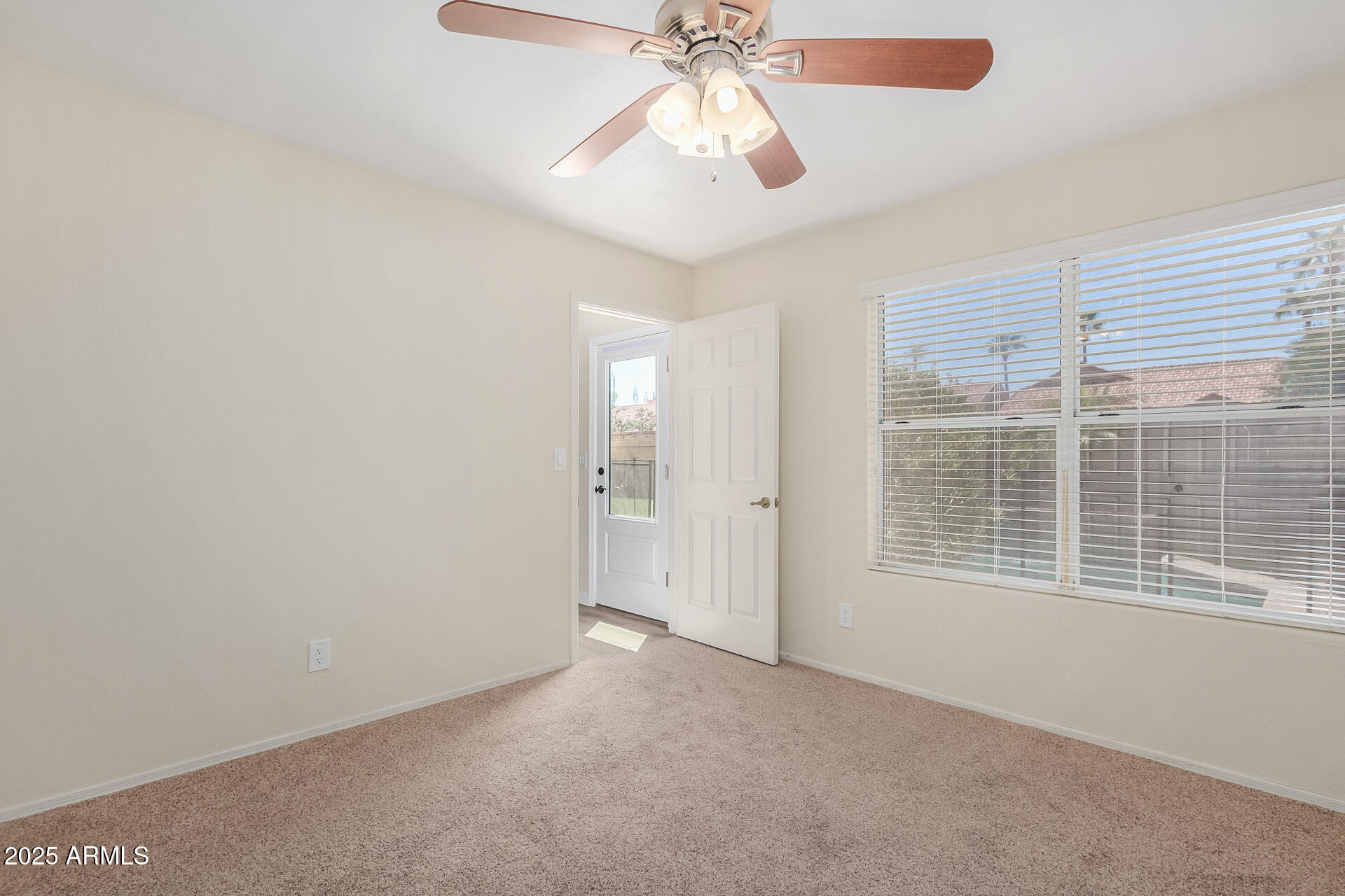 CASA NORTE - Residential Lease