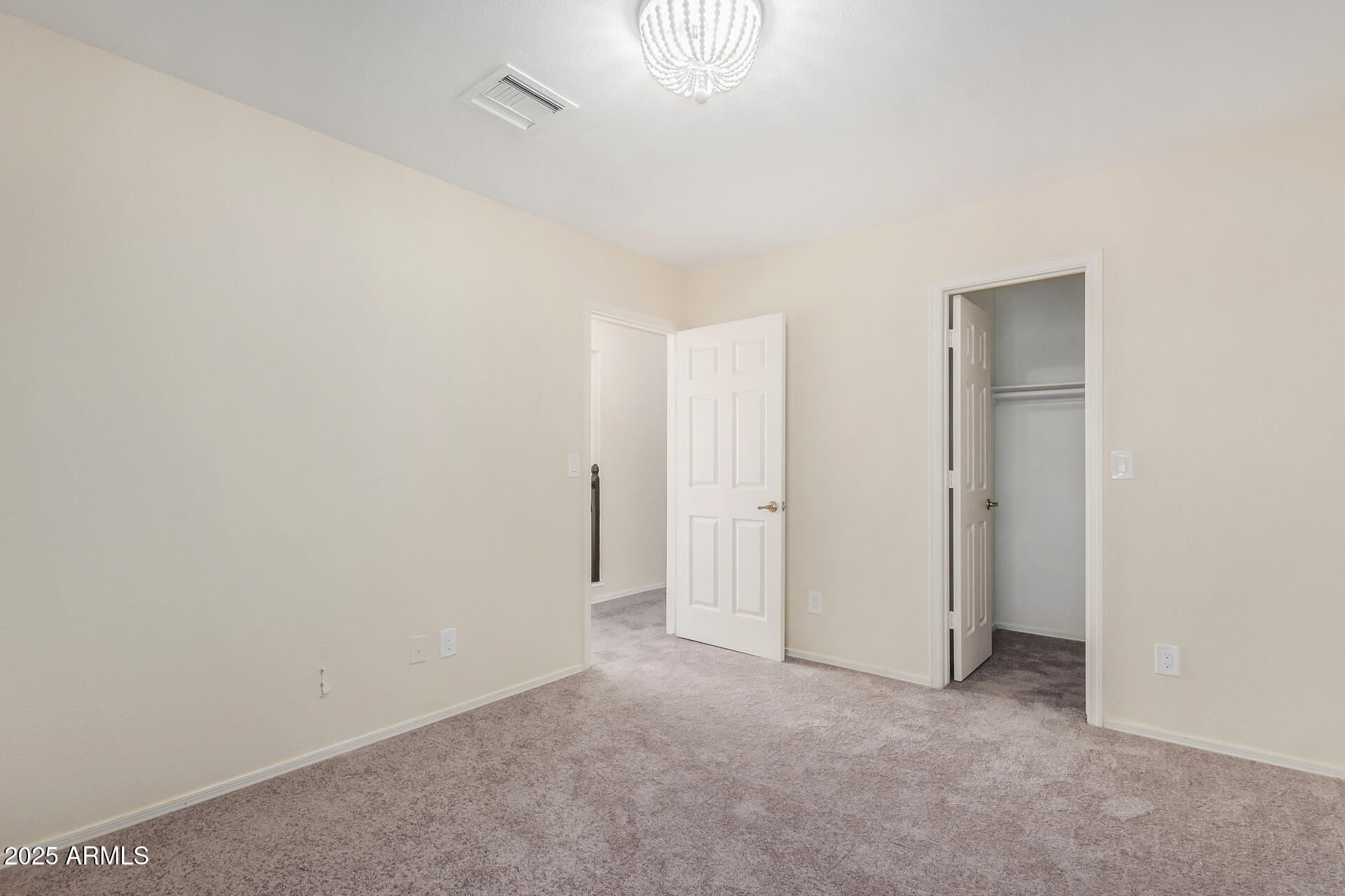 CASA NORTE - Residential Lease