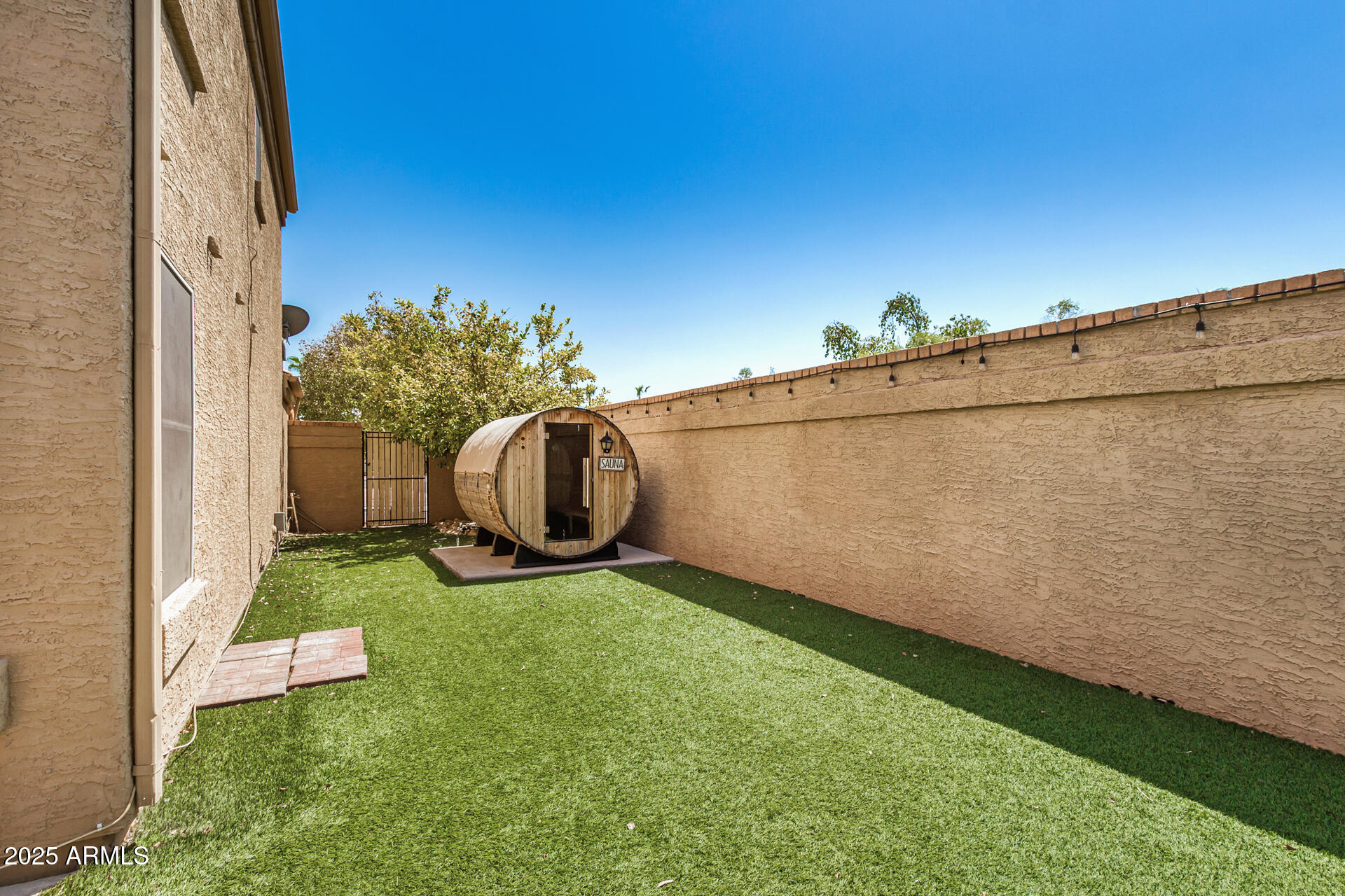 CASA NORTE - Residential Lease