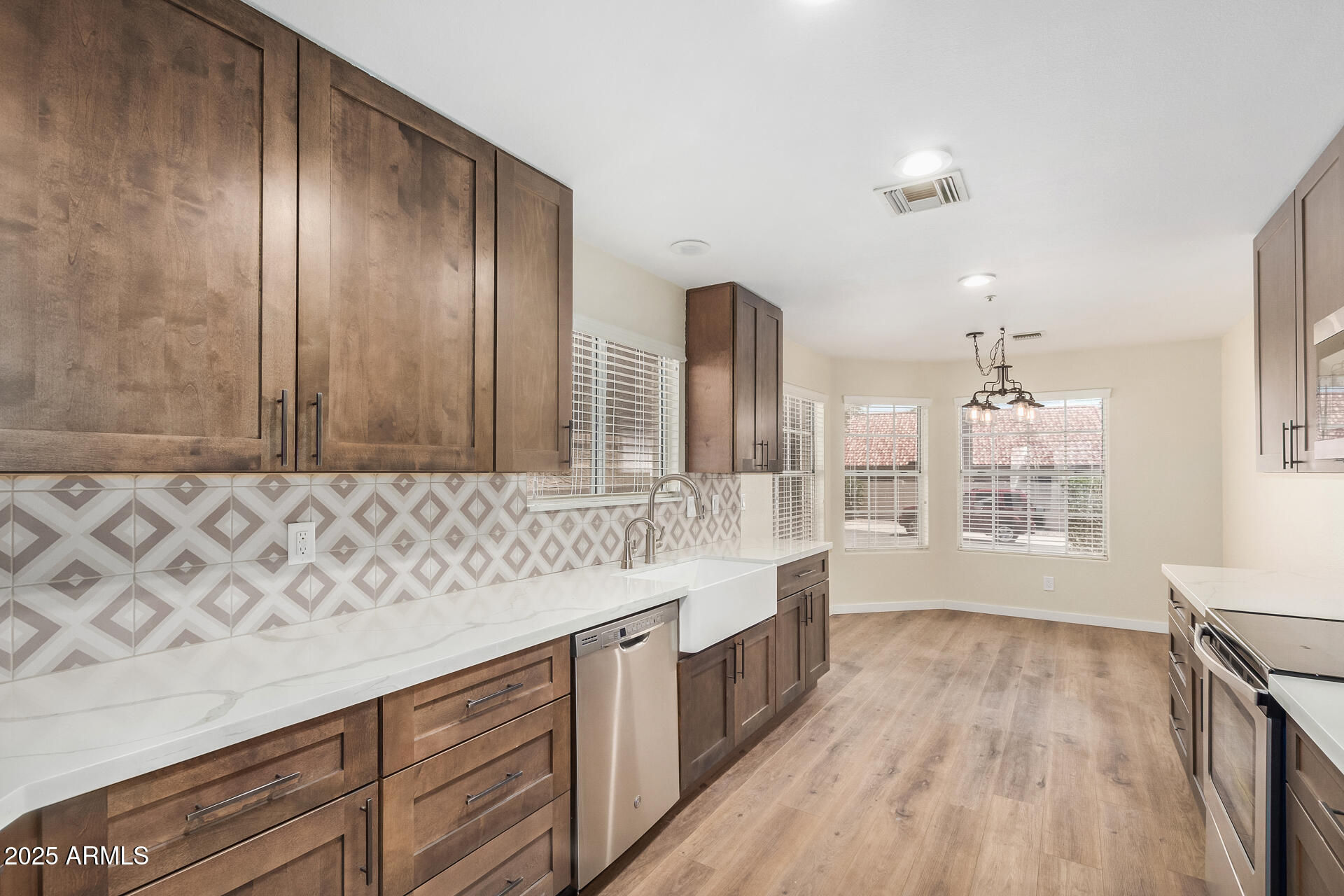 CASA NORTE - Residential Lease