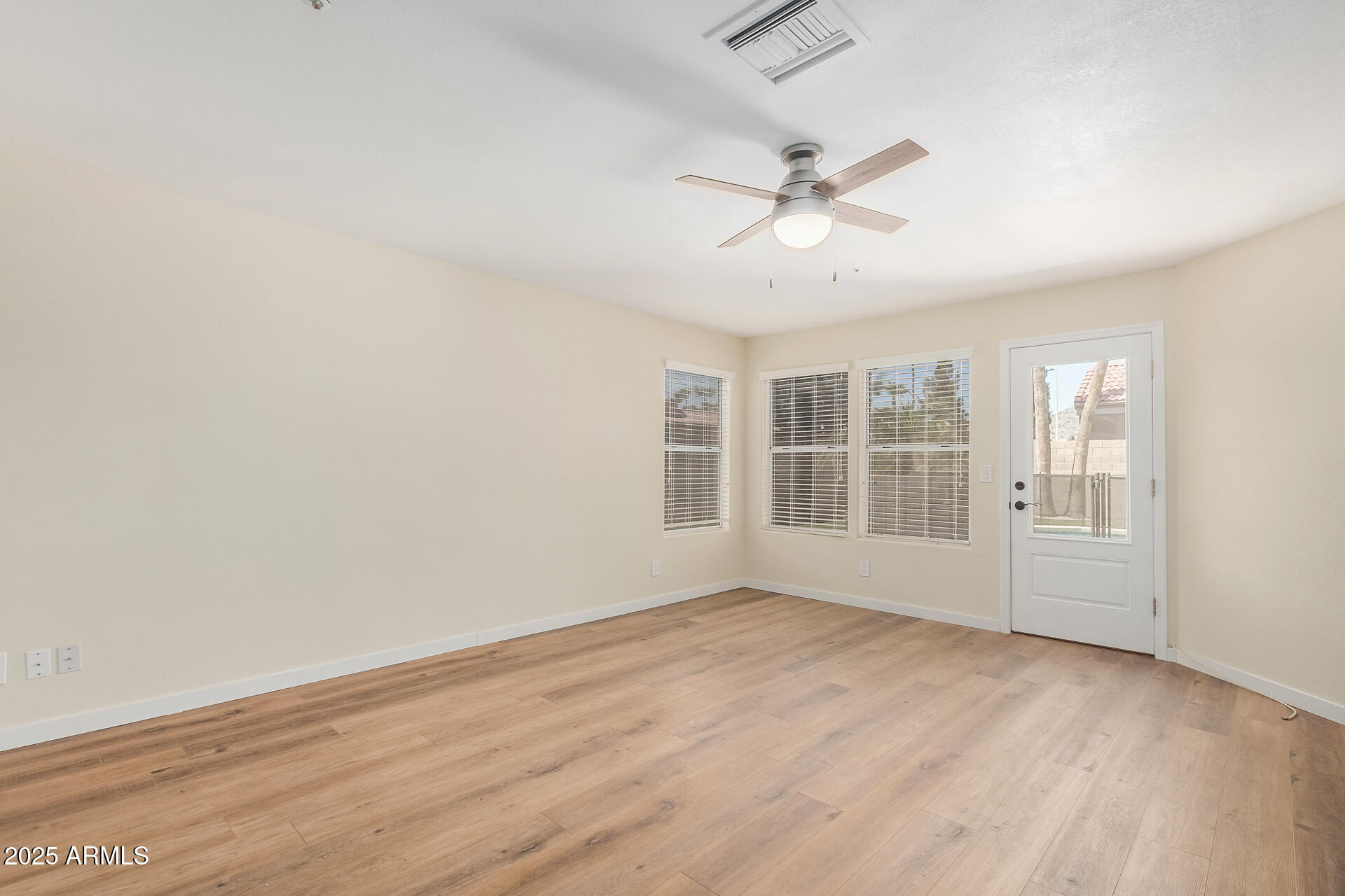 CASA NORTE - Residential Lease