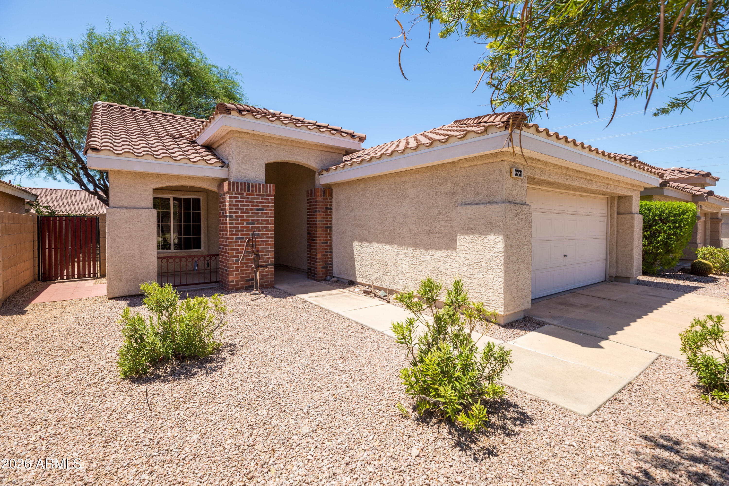 KAUFMAN BROAD AT DESERT CANYON - Residential