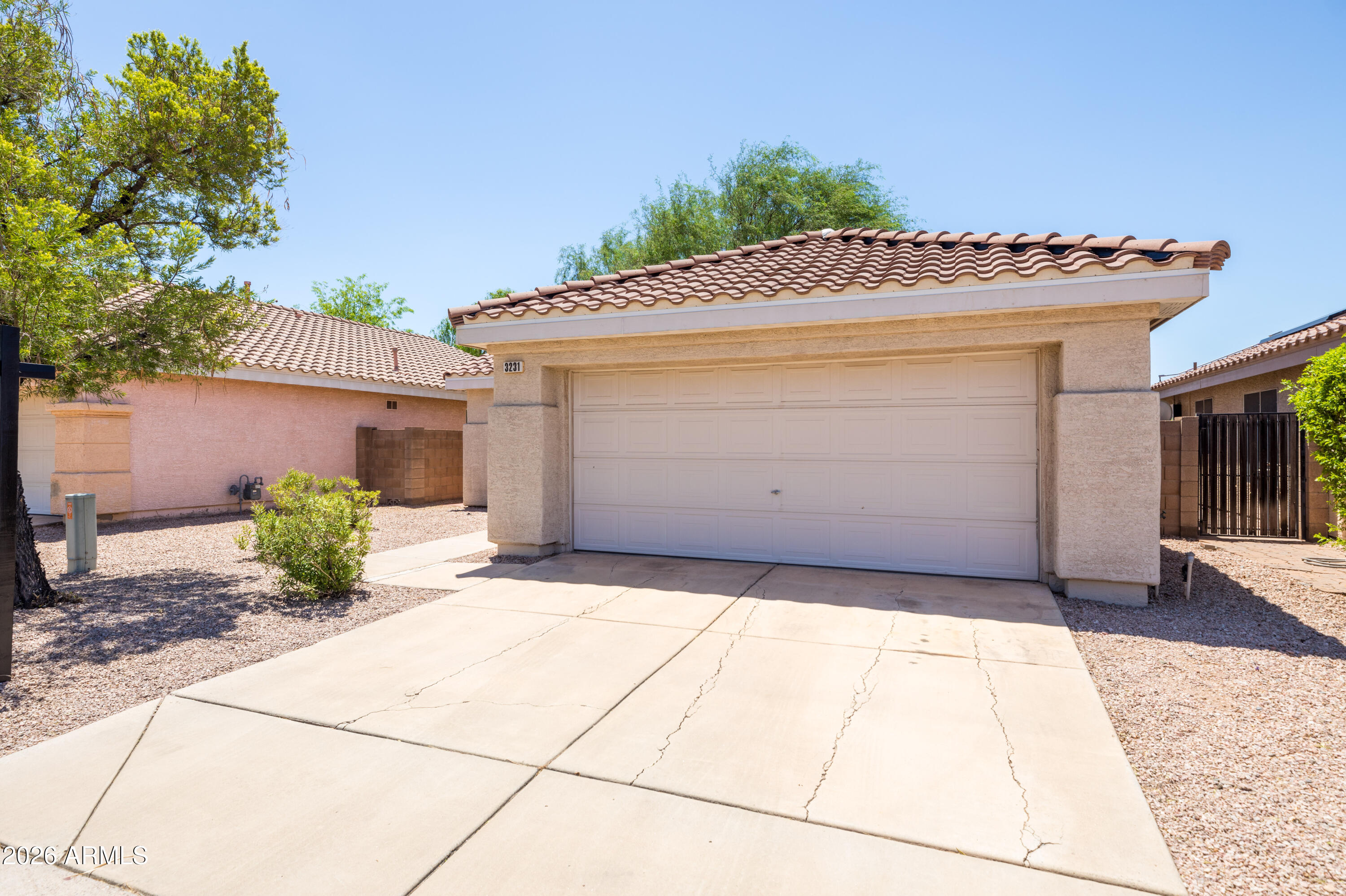 KAUFMAN BROAD AT DESERT CANYON - Residential