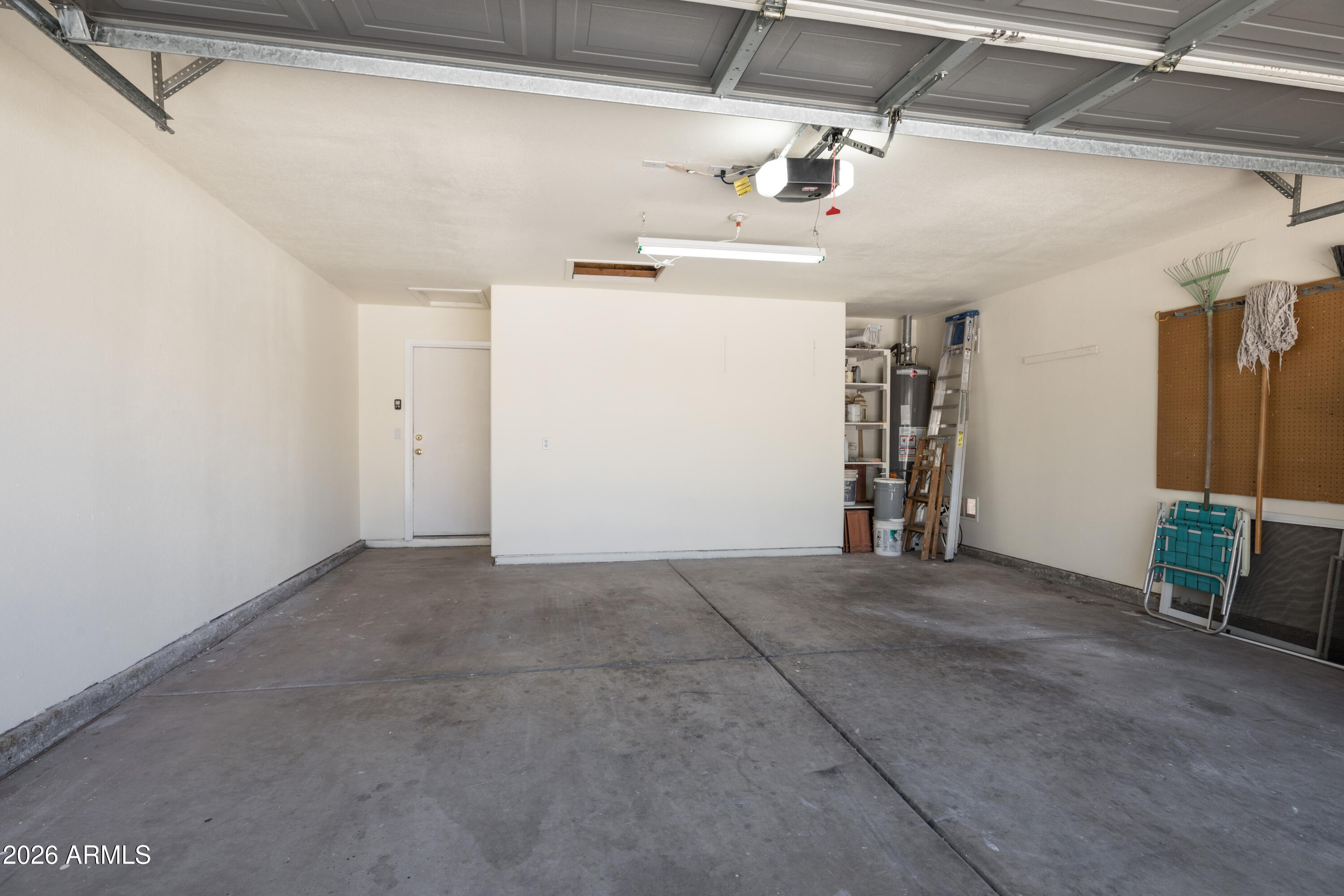KAUFMAN BROAD AT DESERT CANYON - Residential