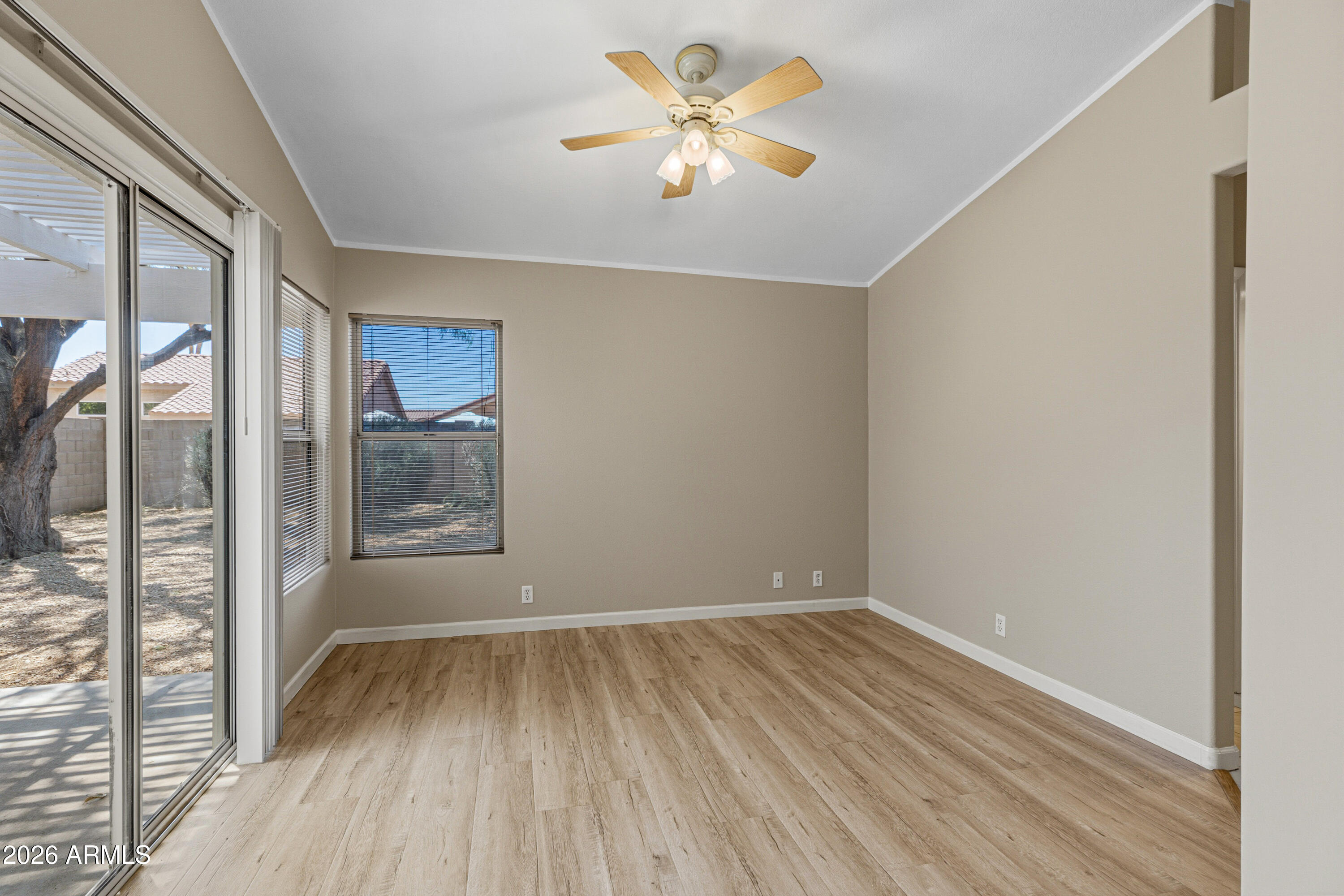 KAUFMAN BROAD AT DESERT CANYON - Residential